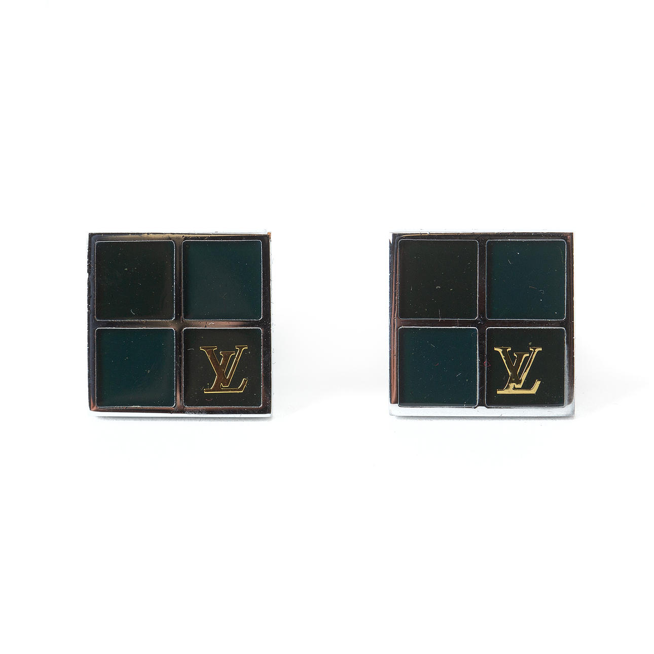 LOUIS VUITTON. Cufflinks.