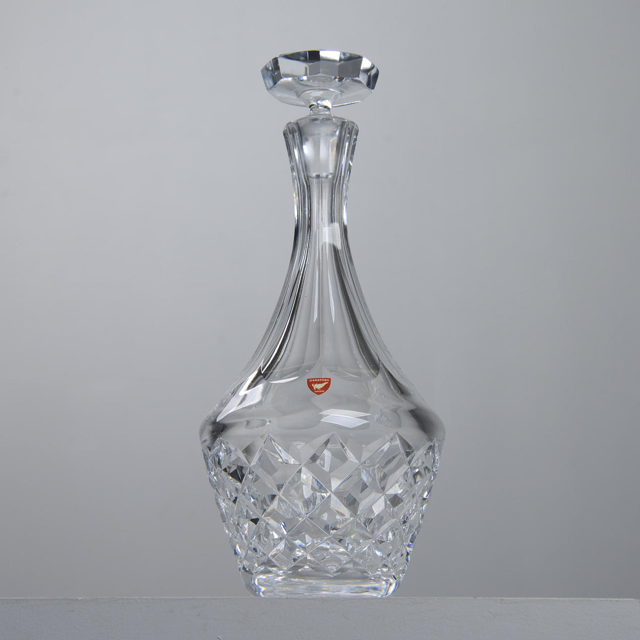 GUNNAR CYRÉN. “Karolina”, decanter, Orrefors.