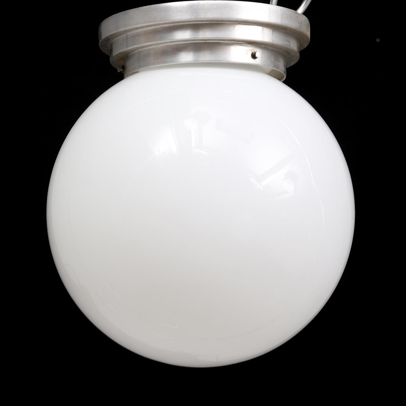 A 1930's ceiling lamp.