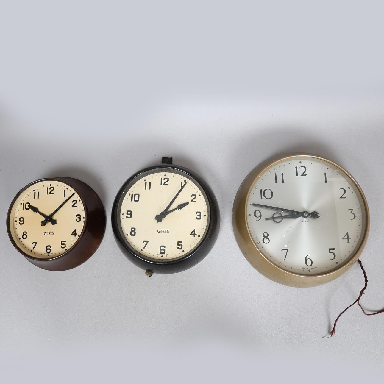 SEINÄKELLOA, 3 KPL 1900-LUVUN PUOLIVÄLISSÄ (3).