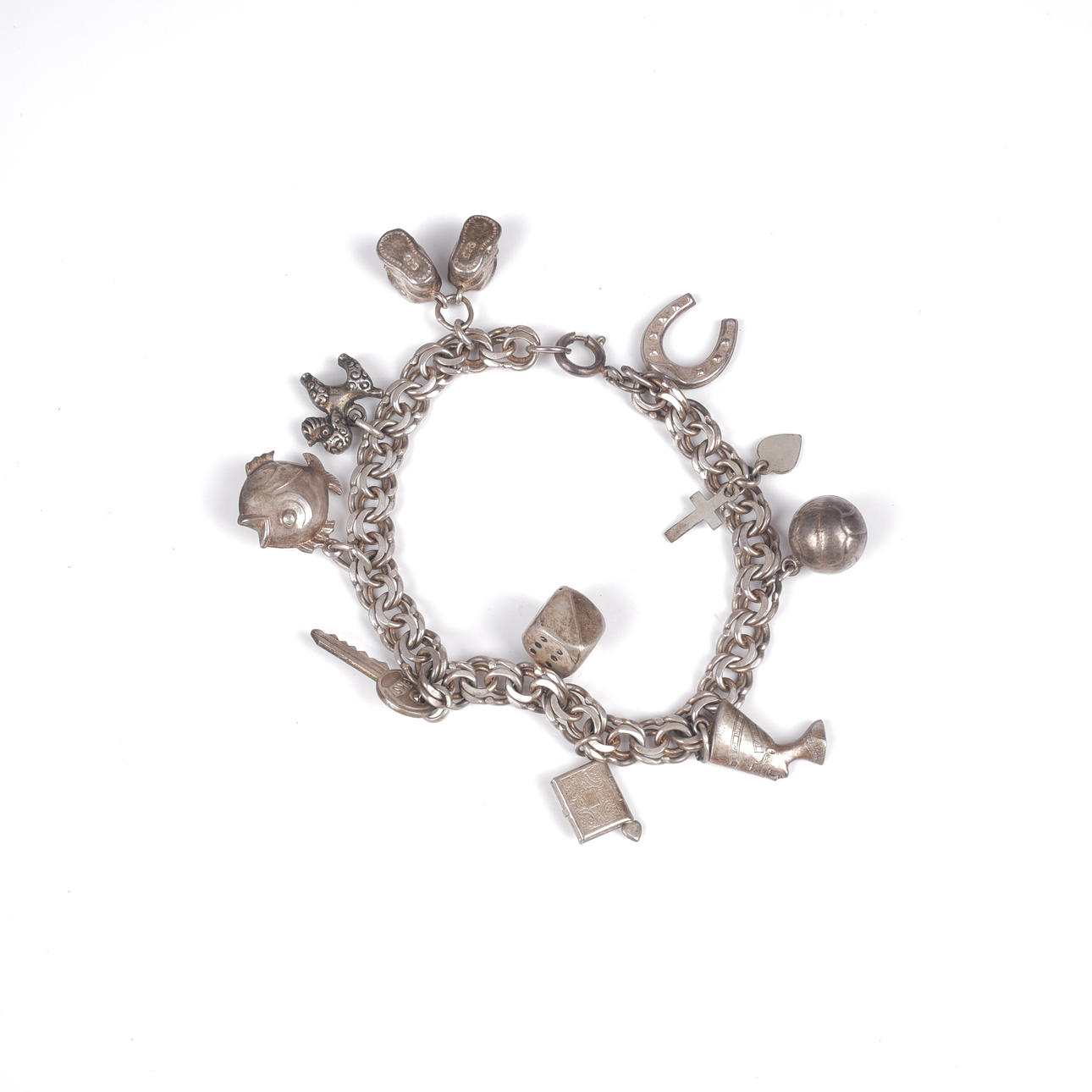 PULSERA, pulsera bismarck con dijes, plata.