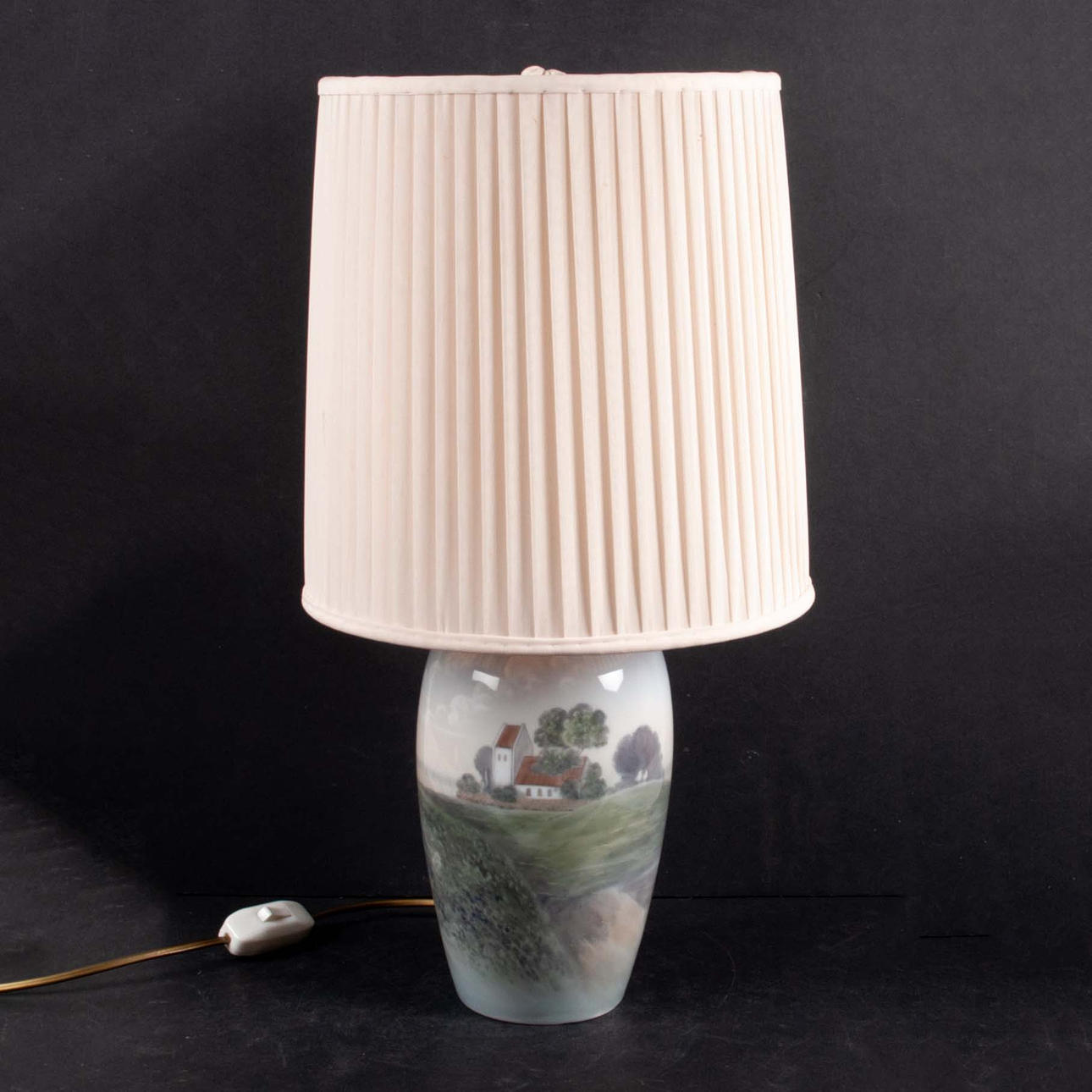 BORDLAMPE BING & GRÖNDAHL. Danmark.