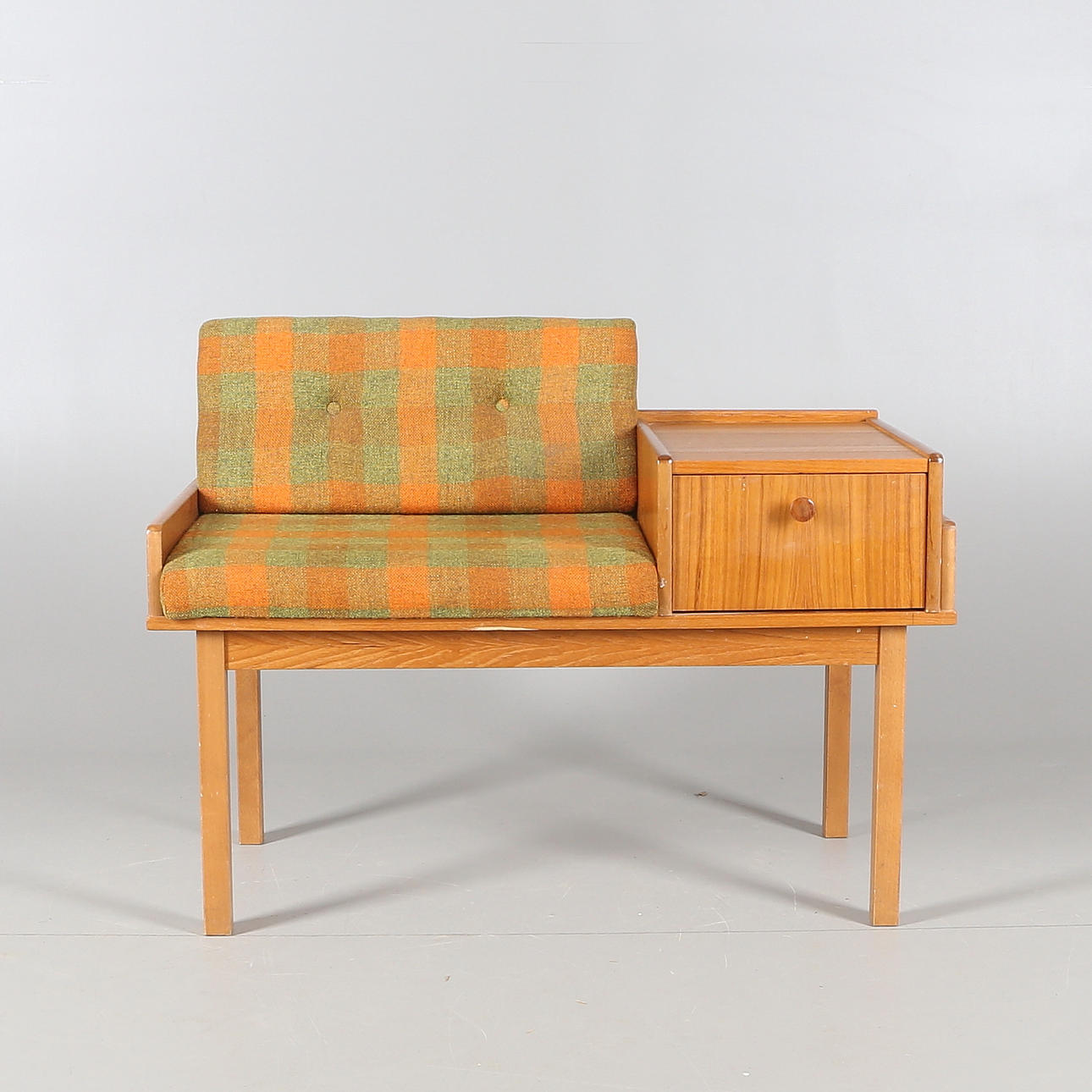 HALLMÖBEL, fanérat med teak, 1950/60-tal.