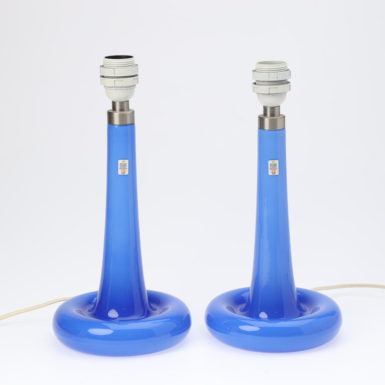 MICHAEL BANG. A pair of Holmegaard/Royal Copenhagen table lamps model 'Fleur' (2).