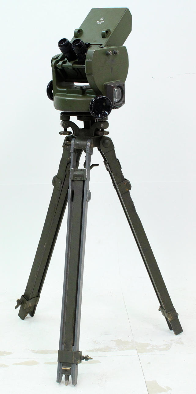 OBSERVATIONSKIKARE, militär m/40, nr 715, STATIV m/38.