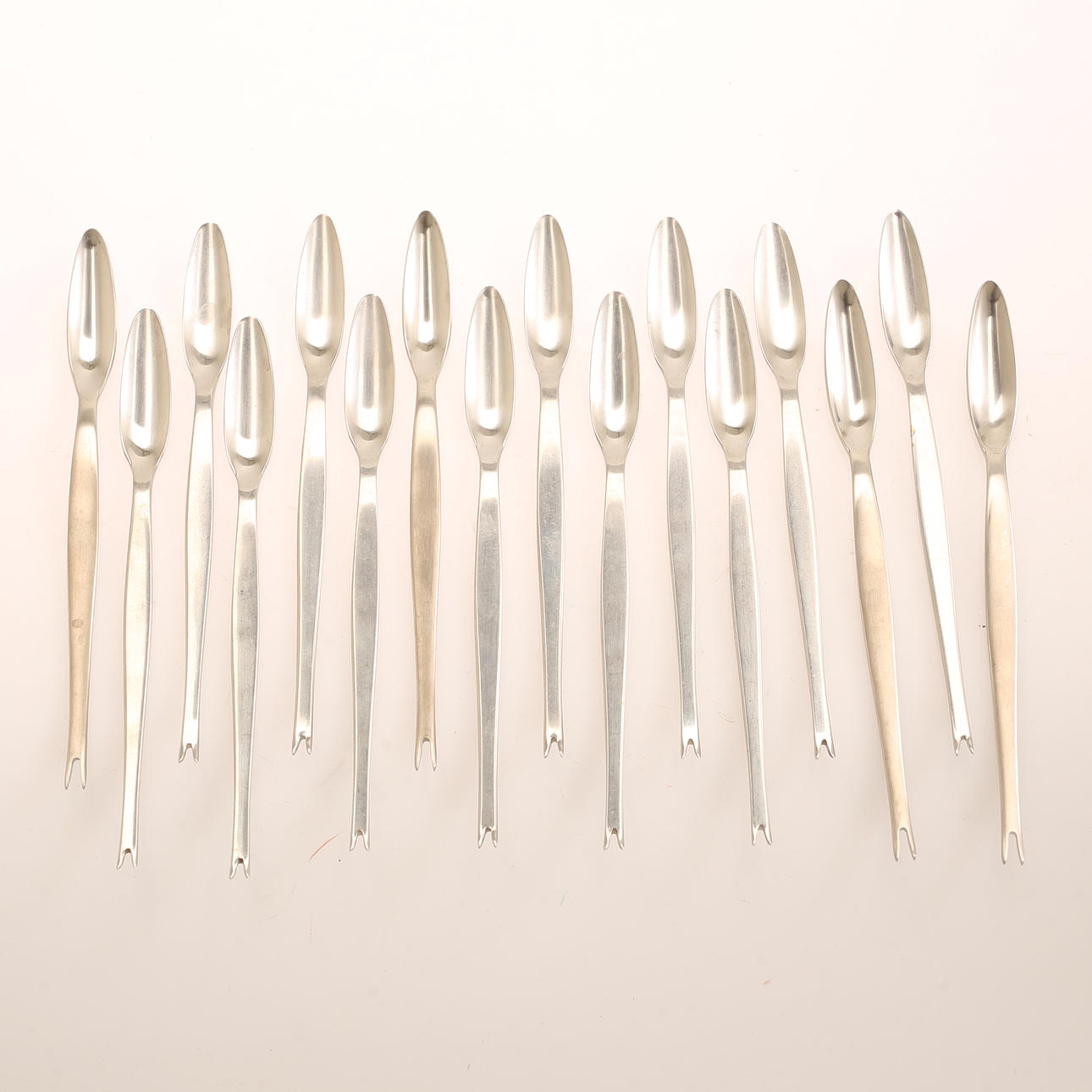 HUMMERGAFFLAR, 16 stycken stål, Gense.