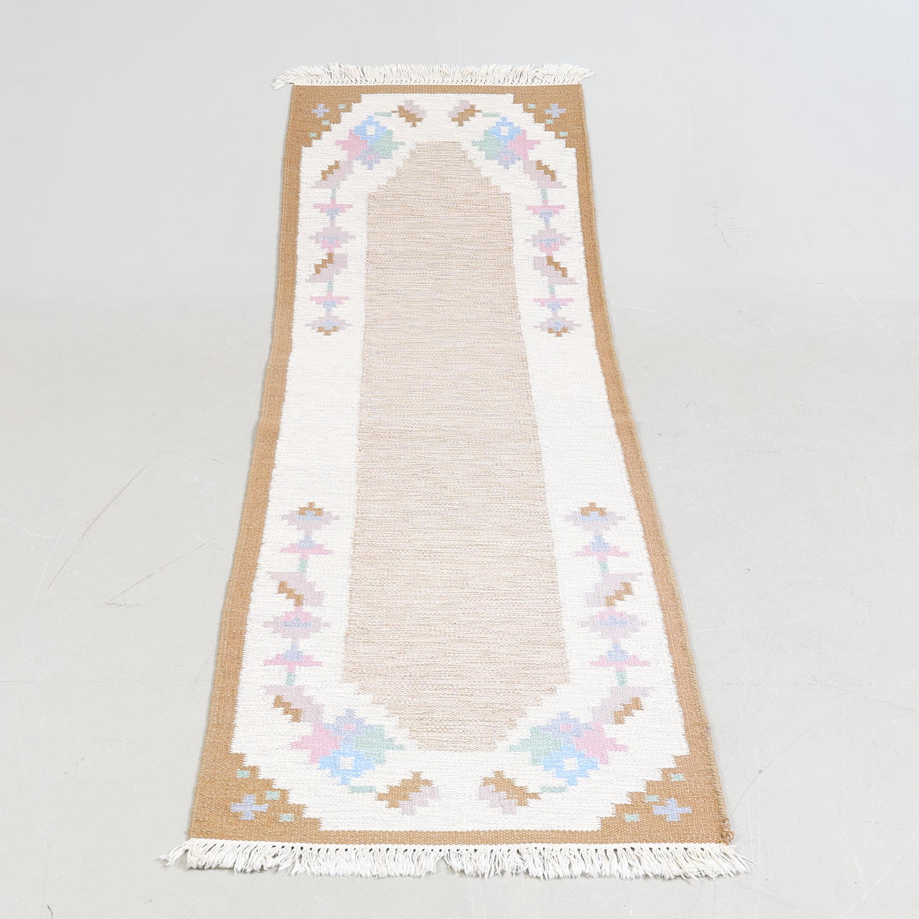 RUG, burlap. Approx. 257x81 cm.