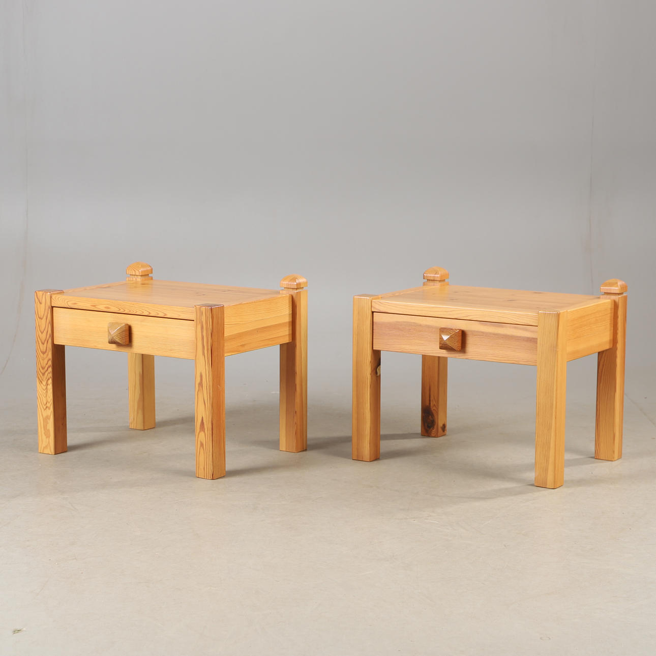 BEDSIDE TABLES, 1 pair, pine, NC Sweden, 1970s.