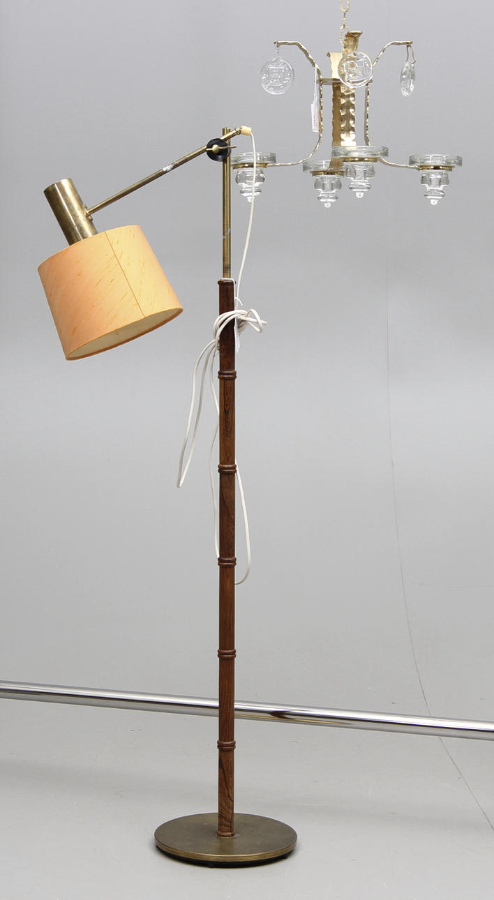 GOLVLAMPA SAMT TAKKRONA, 1900 tal.