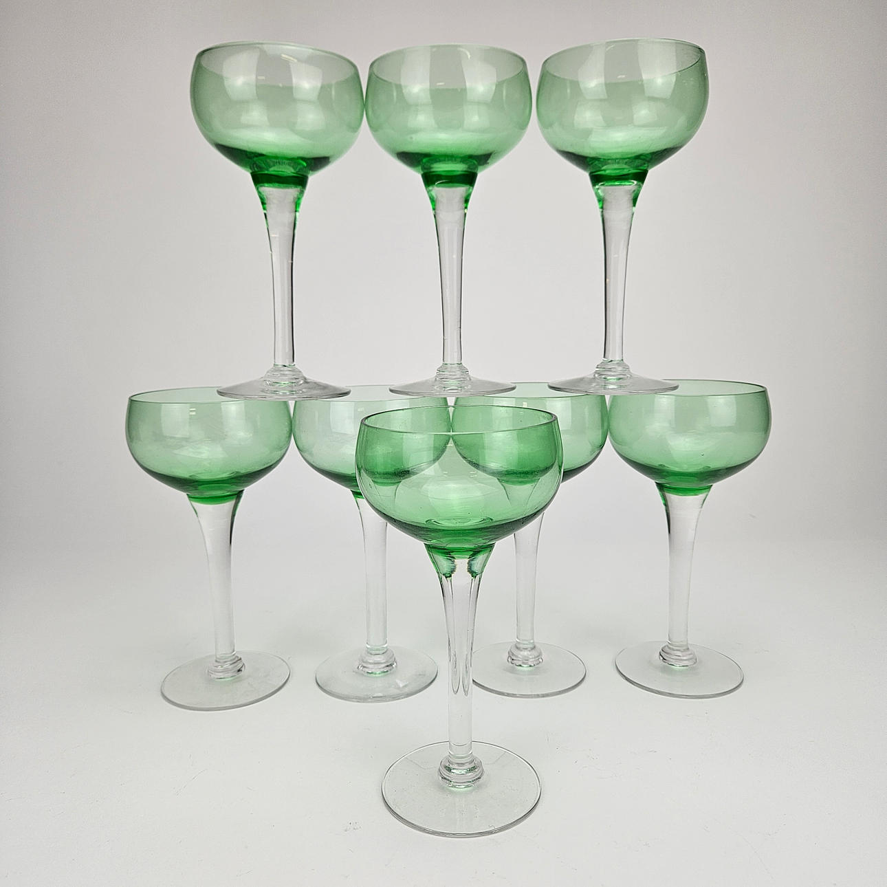 VITVINSGLAS, 8 st, 1900-talets andra hälft.