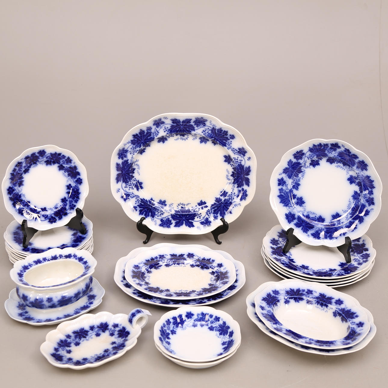 ARTHUR PERCY. MATSERVIS, 23 delar, porslin, Vinranka - Gefle - Arthur Percy.