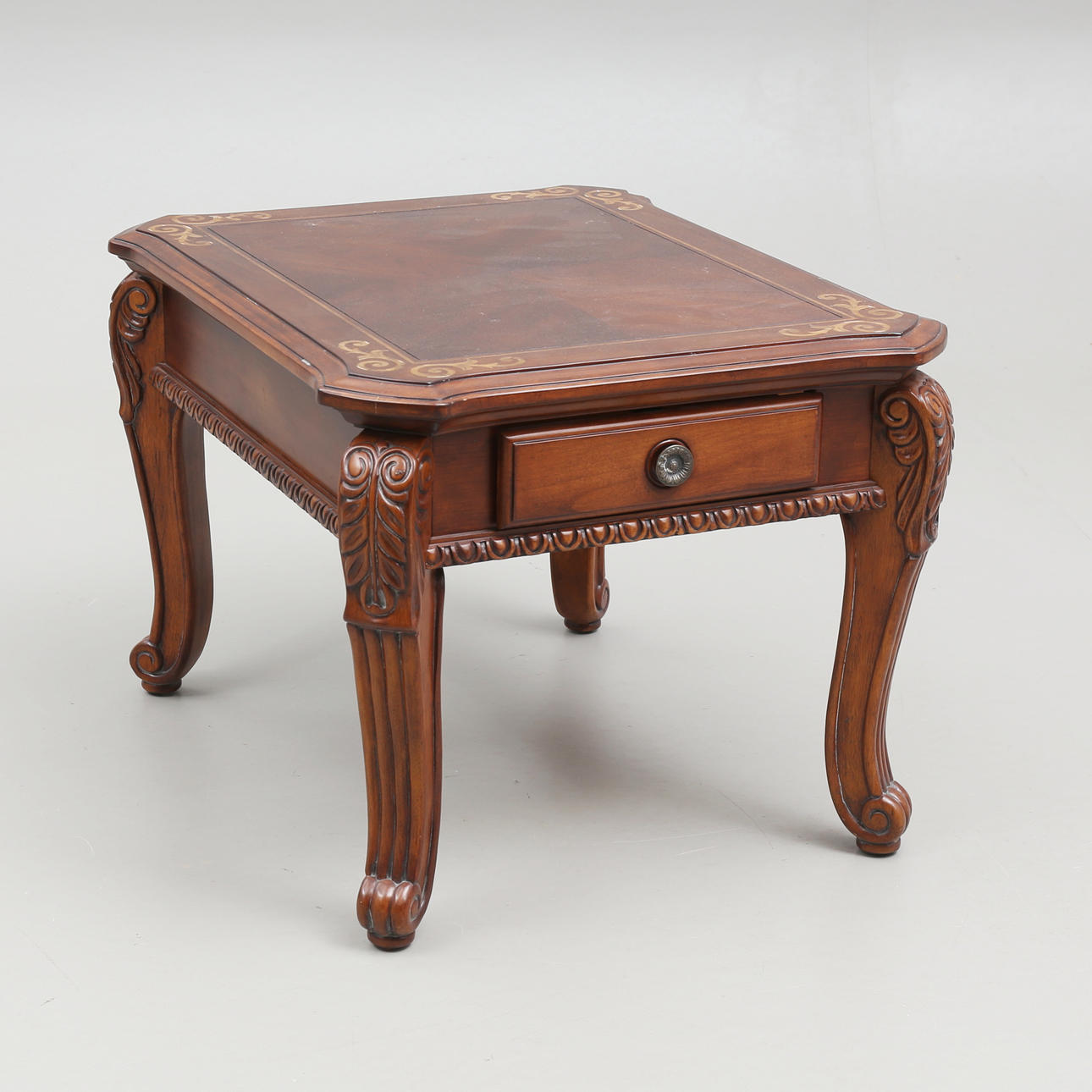 SOHVAPÖYTÄ LAATIKOLLA, 2000-LUKU.