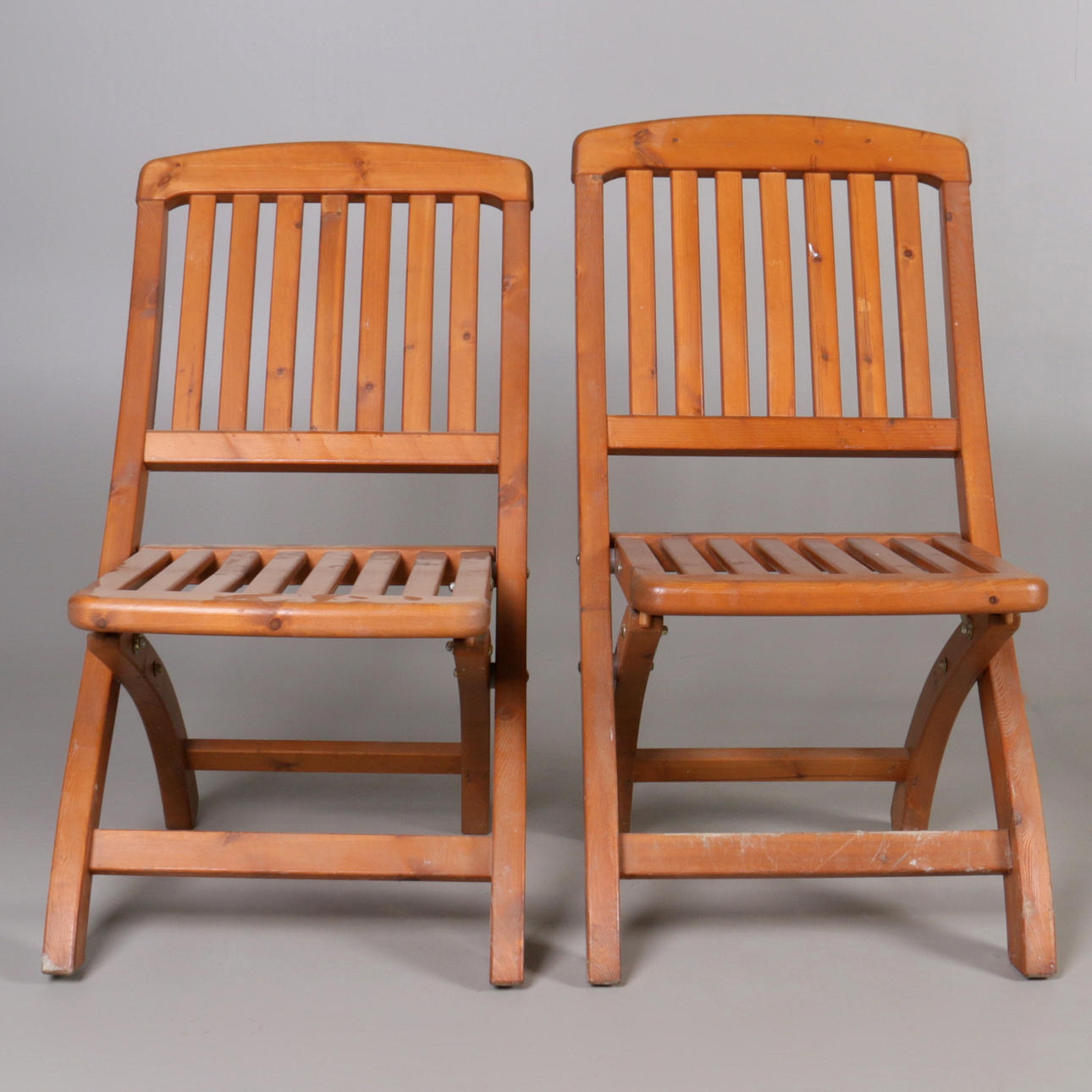 TRÄDGÅRDSSTOLAR, ett par, teak, Hillerstorp.