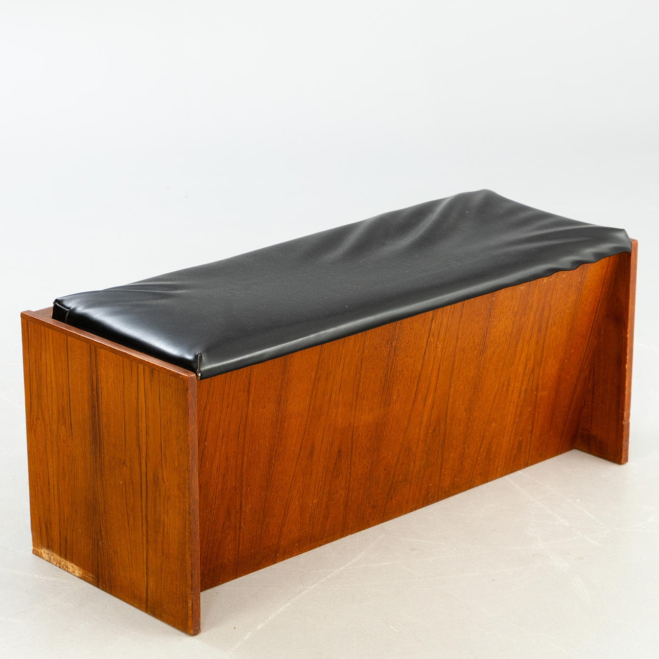 Teak chest bench, 1960s.