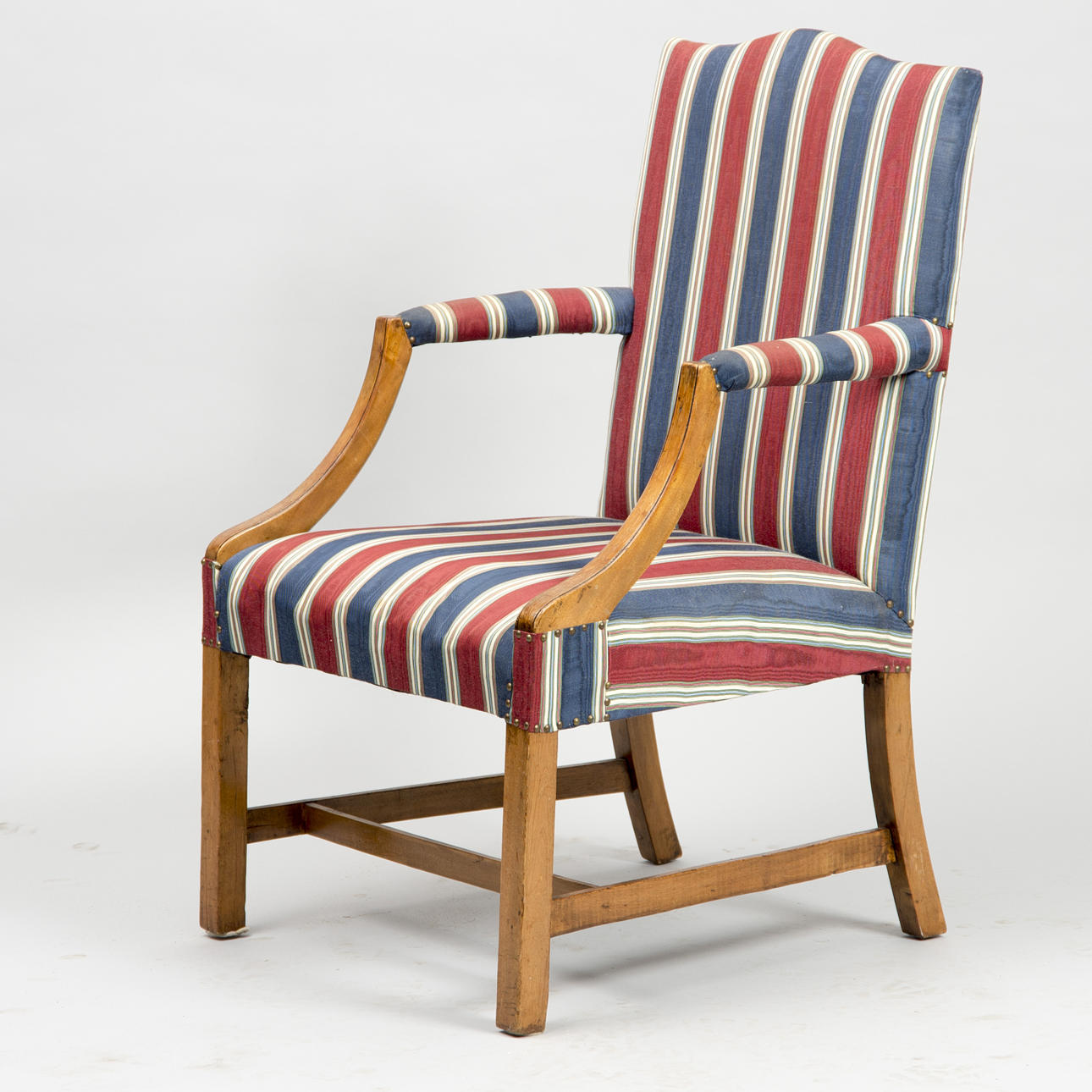 KARMSTOL, idegran, engelsk stil.