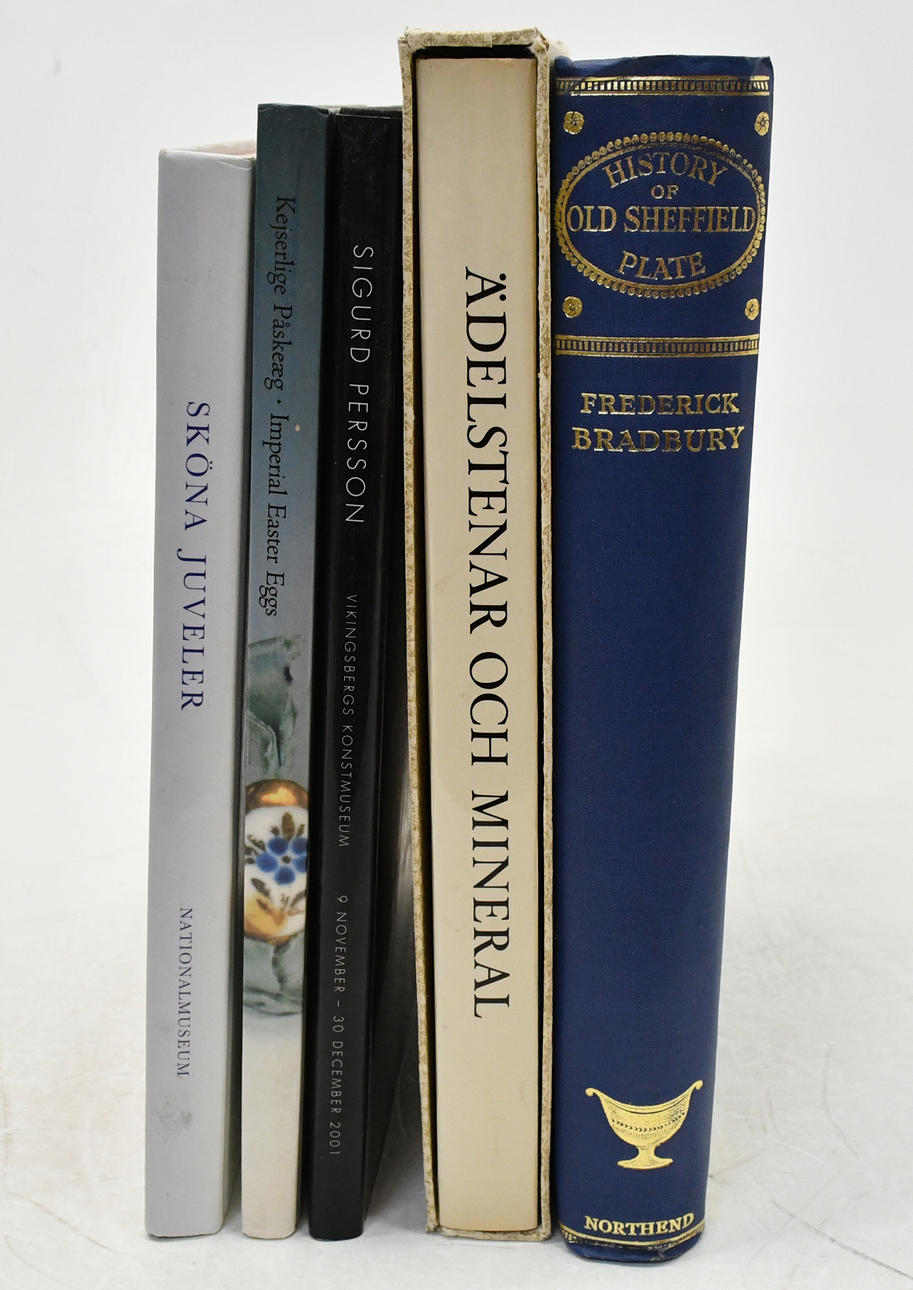 Bücher über Schmuck und Edelsteine. 5 Bände.