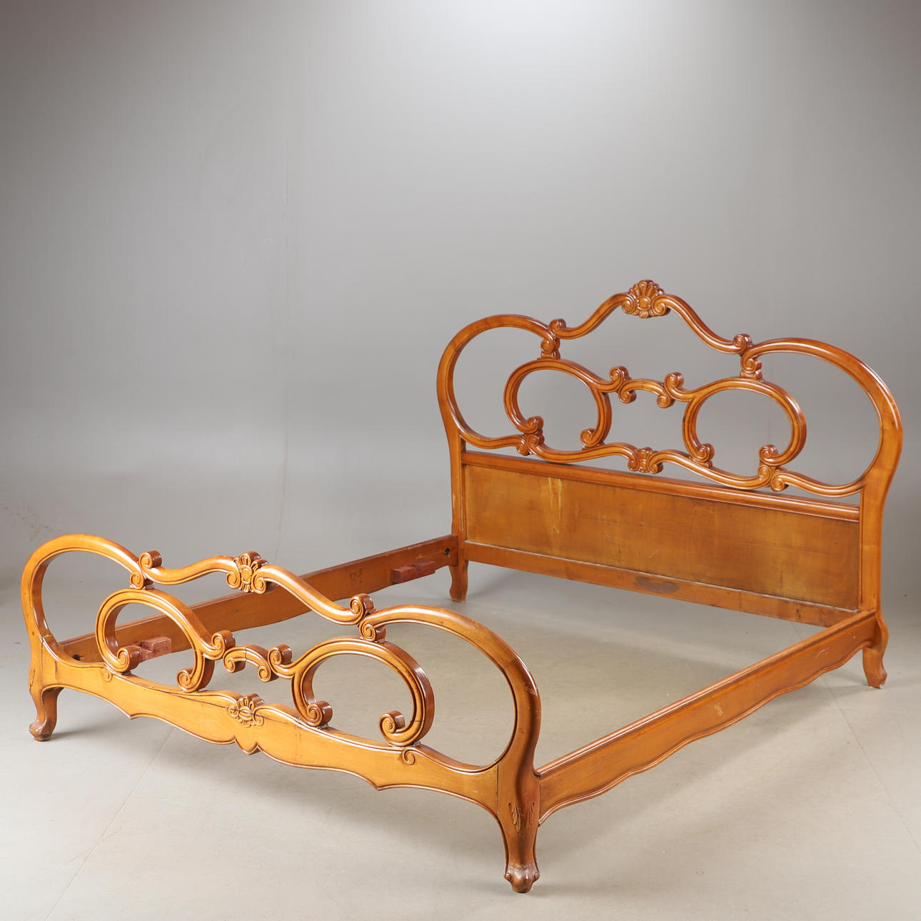 DUBBELSÄNG, mahogny, rokokostil.