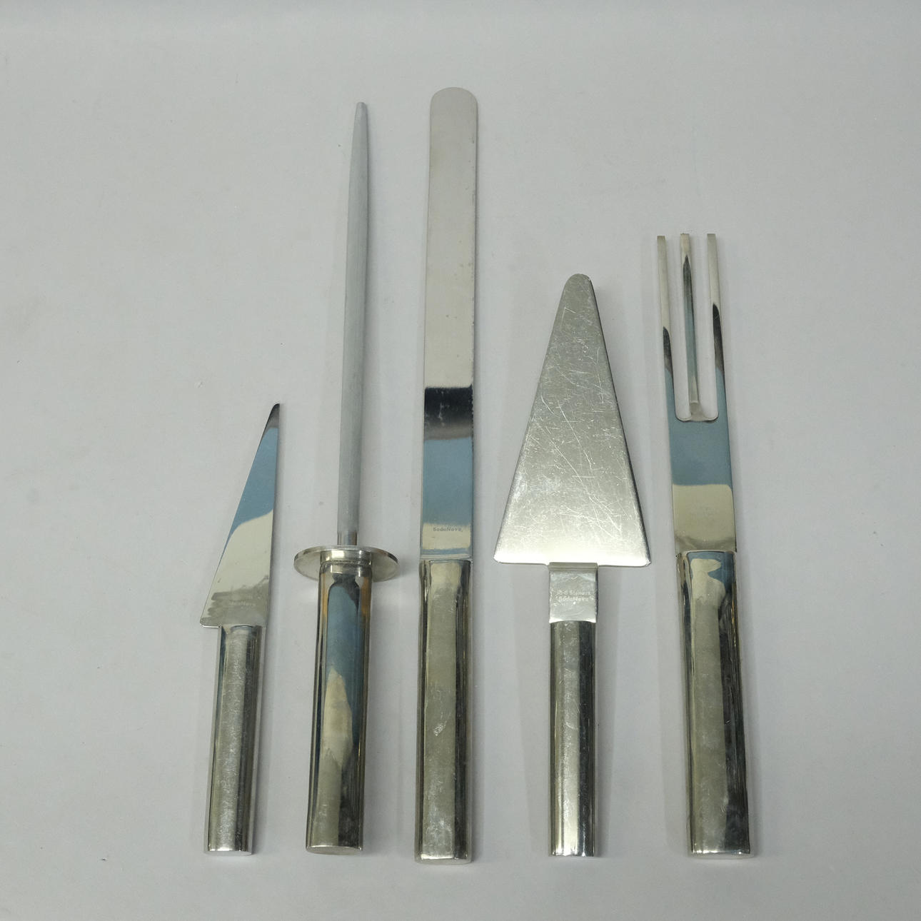 MIKAEL BJÖRNSTJERNA. BODA NOVA, SERVING CUTLERY, 5 PIECES.