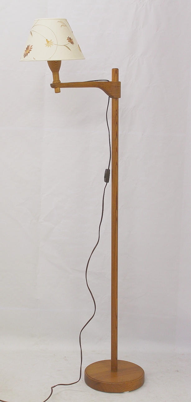 LAMPA, trä, " staken " design Carl Malmsten.