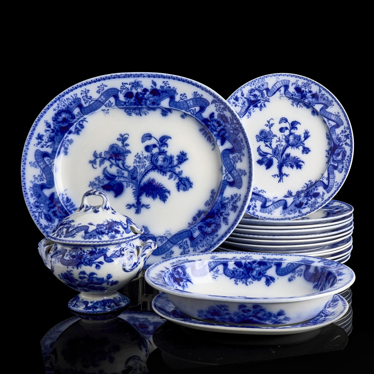 A floaty blue “Bouquet” flintware set, Wedgewood, England, designed in 1873.