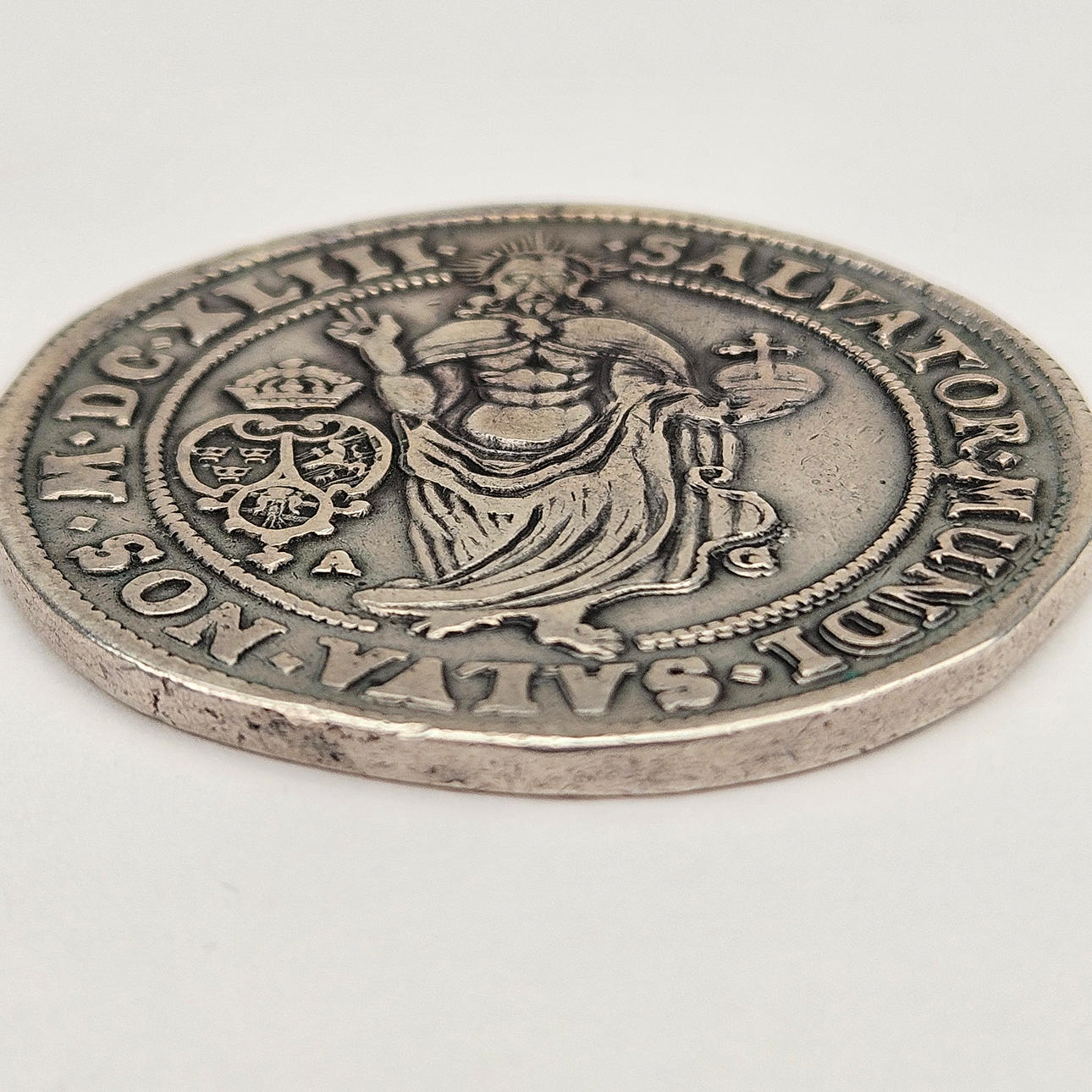 A coin, Christina, riksdaler, 1643. Weight approx. 28.1 grams. Coins,  Medals & Stamps - Coins & Banknotes - Auctionet