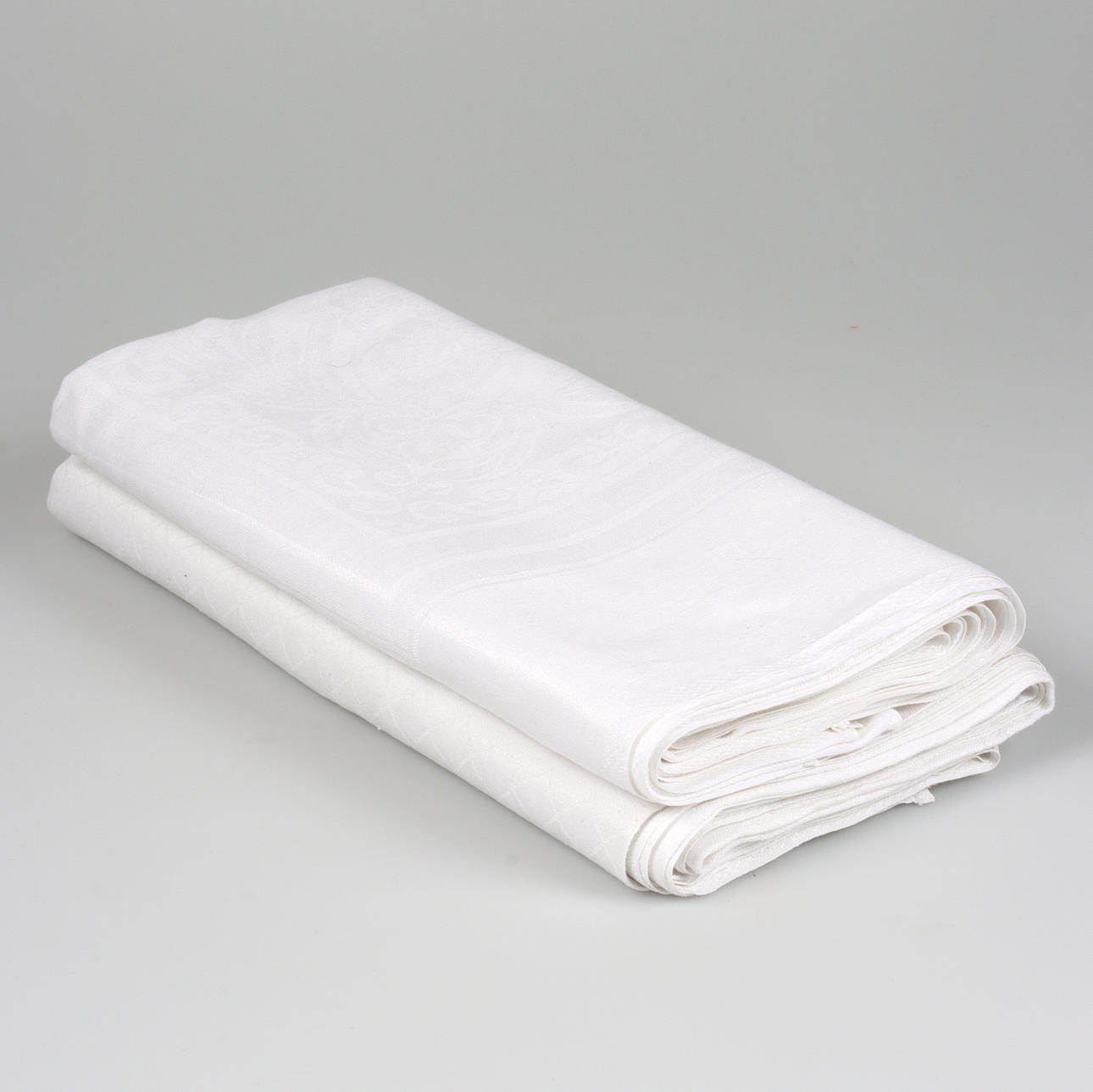 Two linen tablecloths, 20th century.