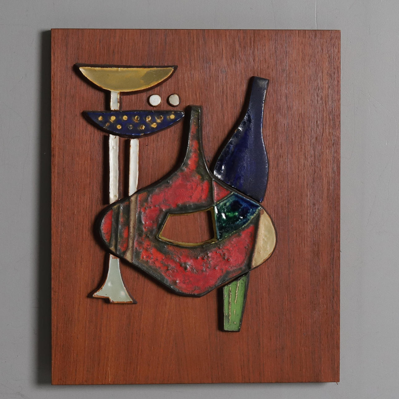 Un relieve mural de gres, sobre madera, Scäffenacker, Alemania.