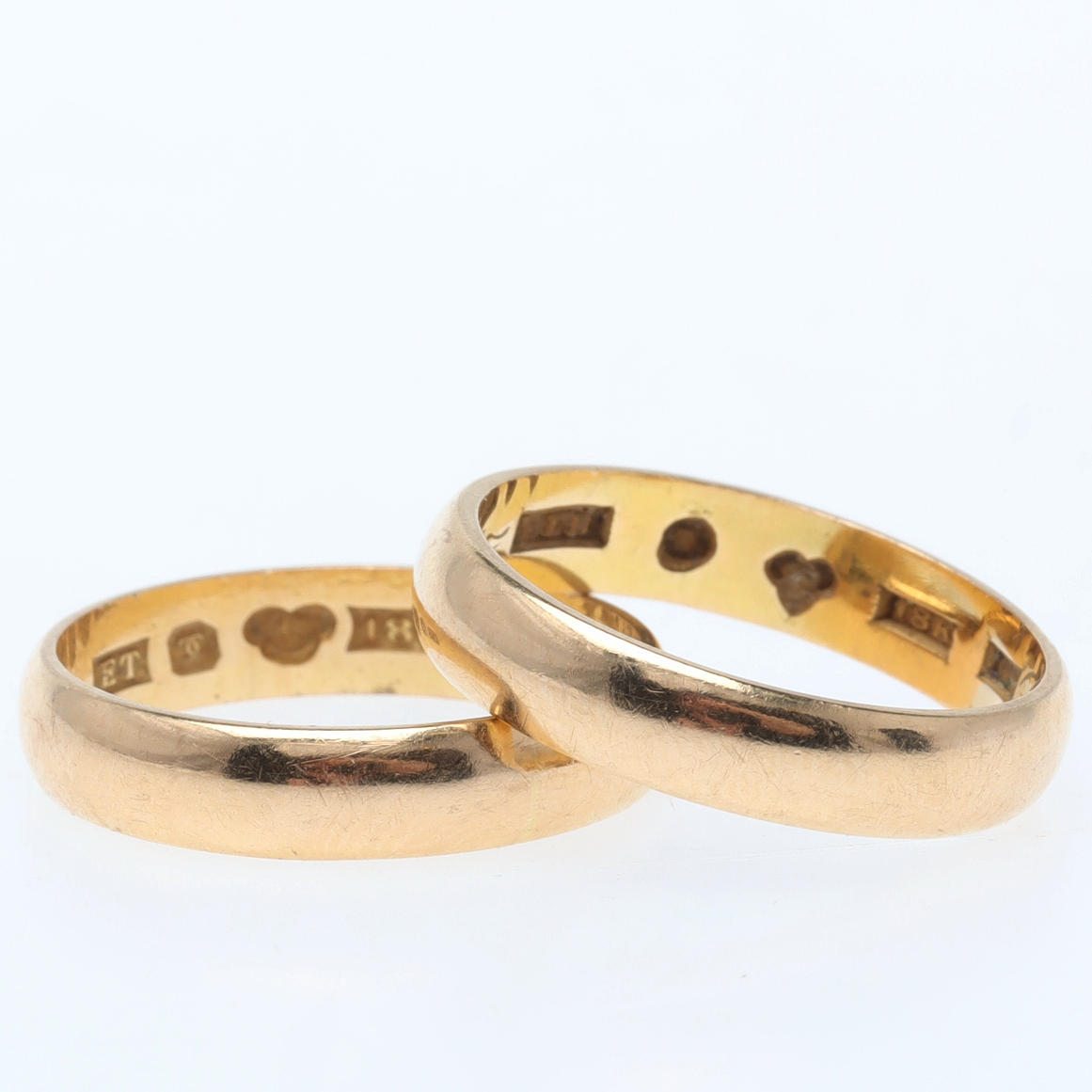 VIELSESRINGE, 2 stk, 18K guld.