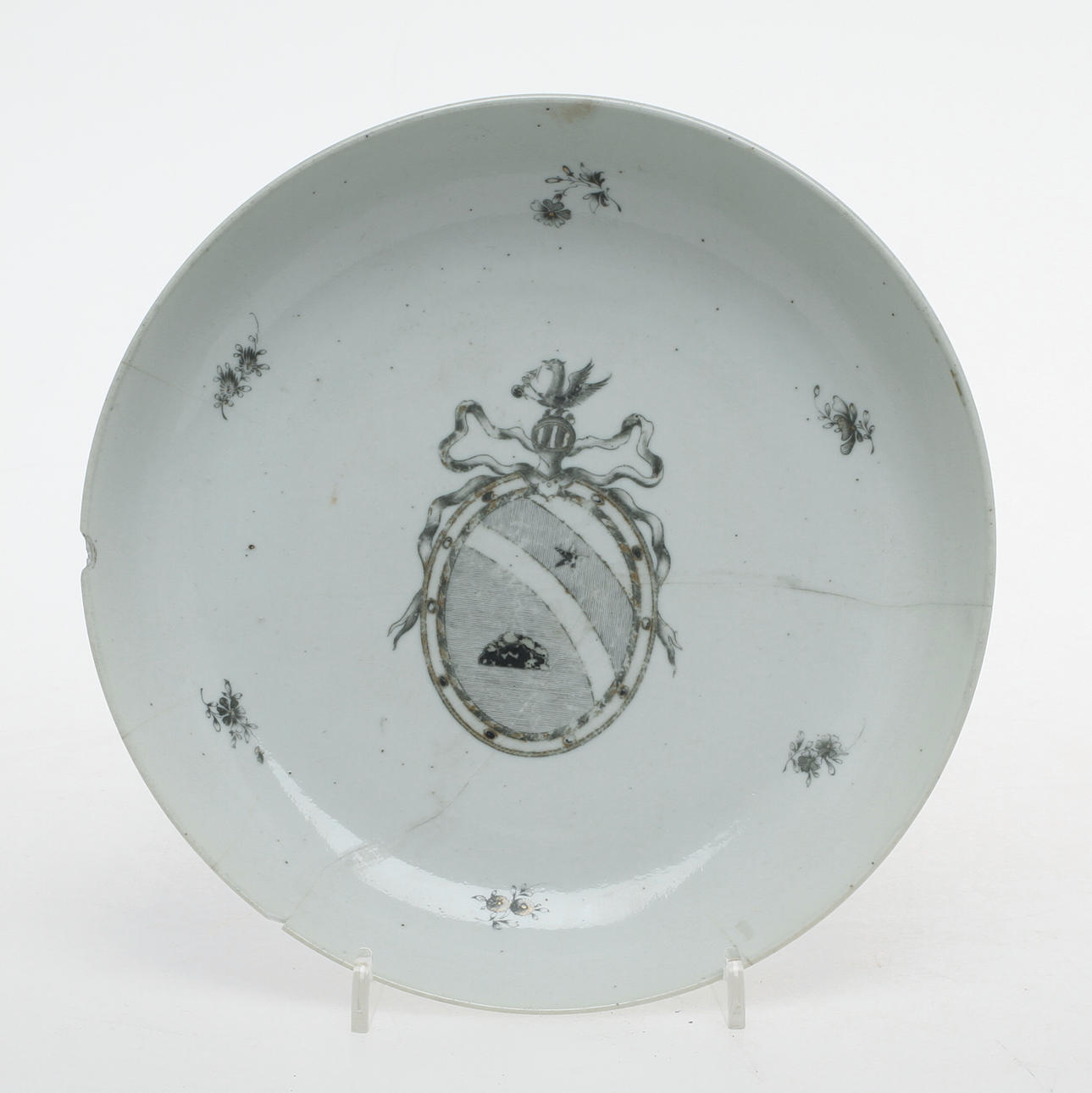 TALLRIK, med vapensköld, 1700-tal.