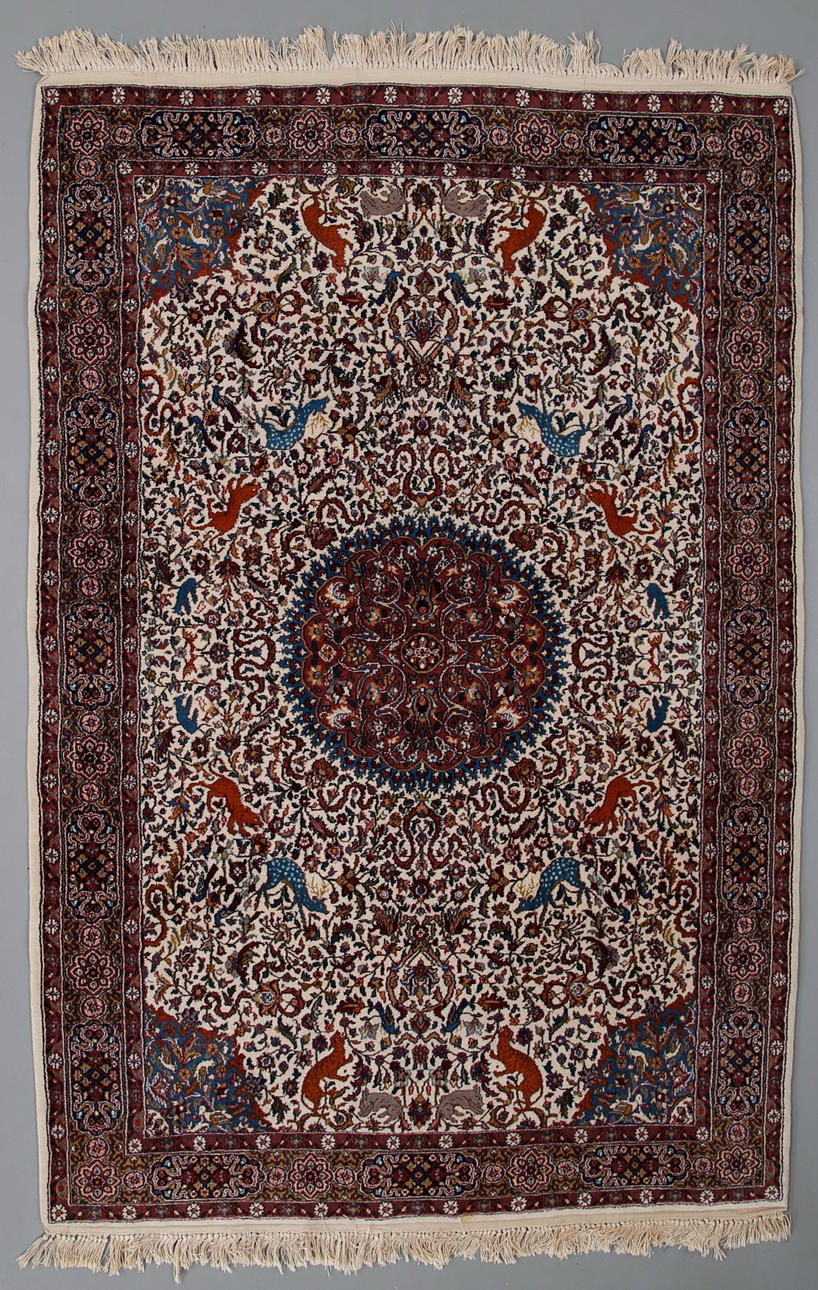 PERSISK MATTA, figural Isfahan eller Keshan , 180x120 cm.