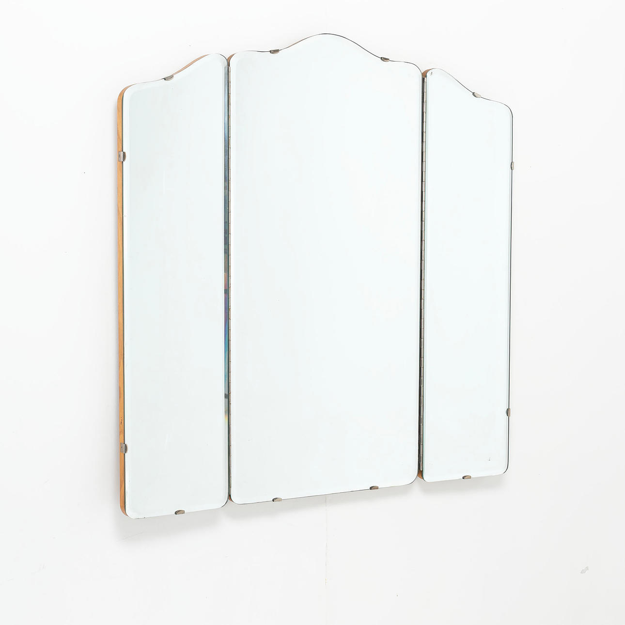 A fold-out mirror, elm, 1940s/50s.