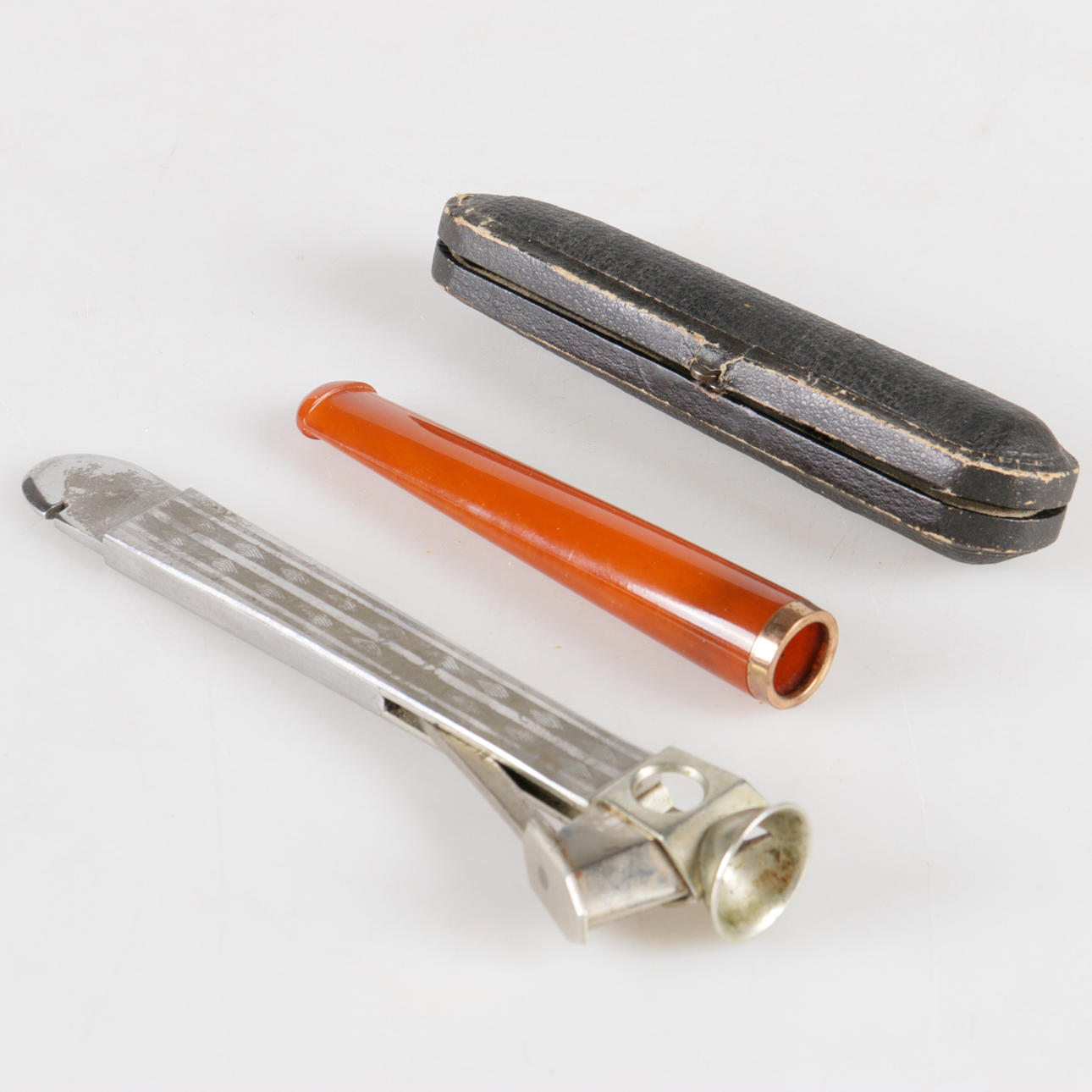 CIGGARSNOPPARE, samt skaft, 1900-tal.