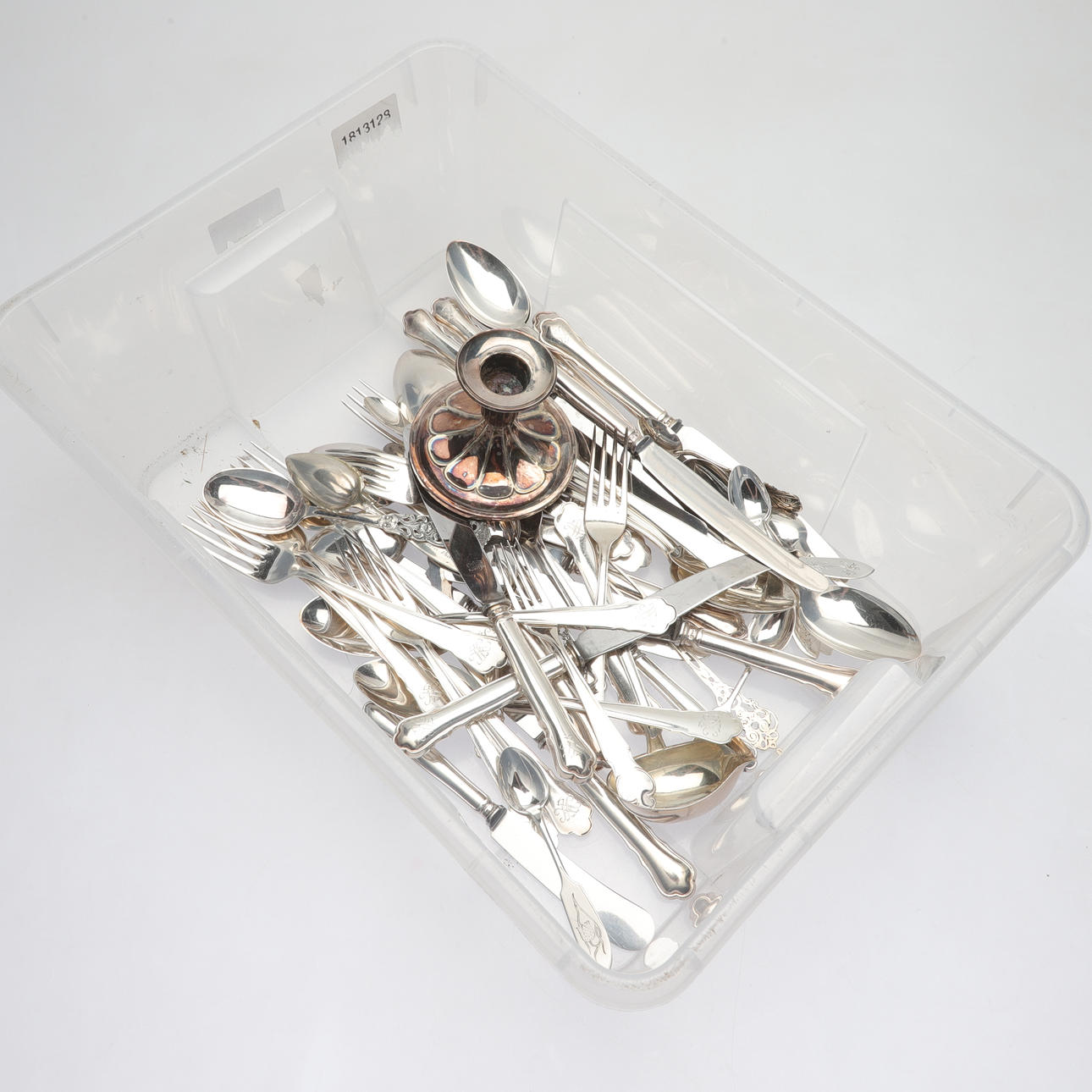 LOT OF SILVER OBJECTS, total weight ca 1721g.