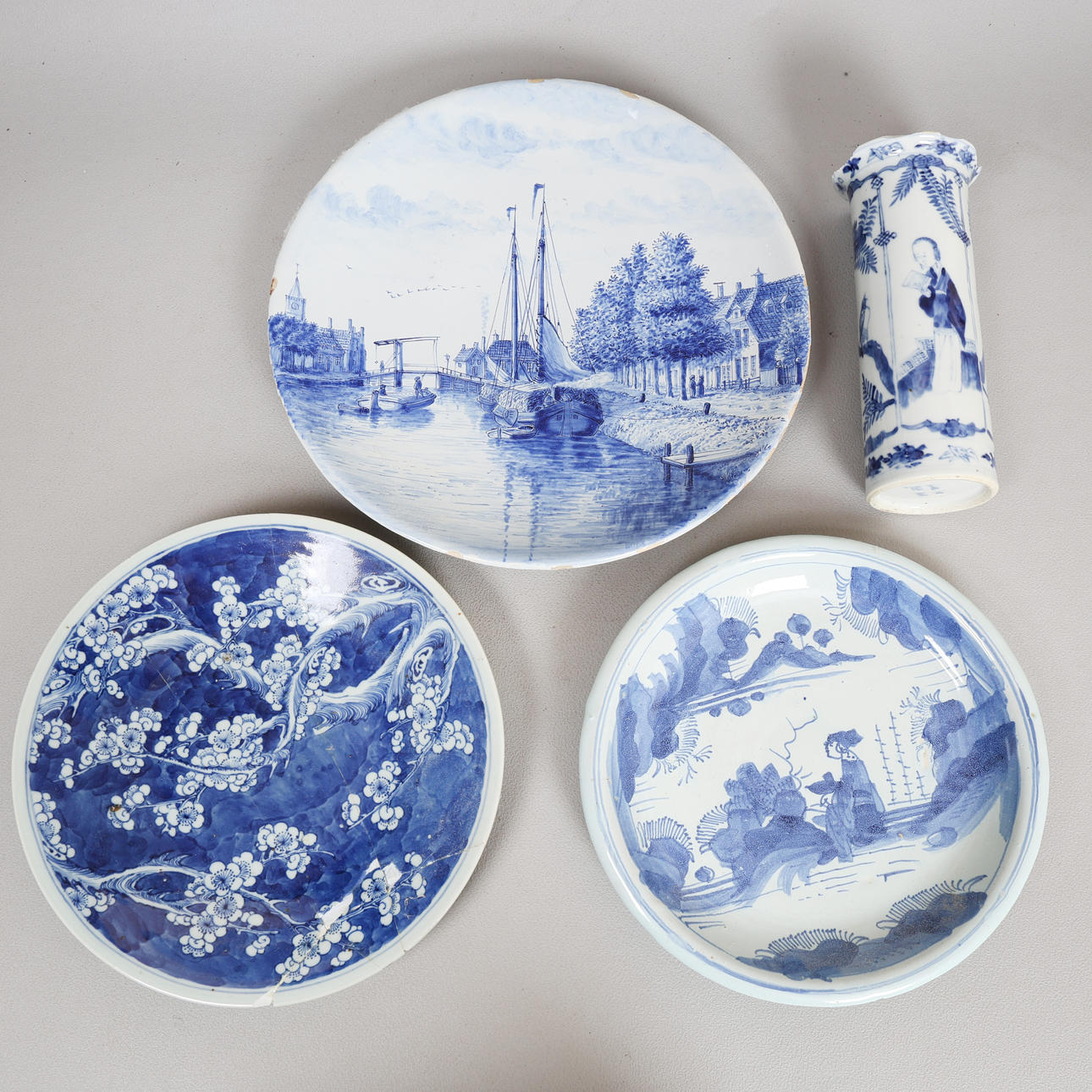 EN SAMLING ENGELSKA, KINESISKA OCH DELFTPORSLIN (4).