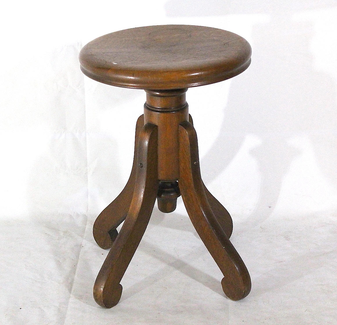 PIANOPALL, 1900-talets första kvartal.