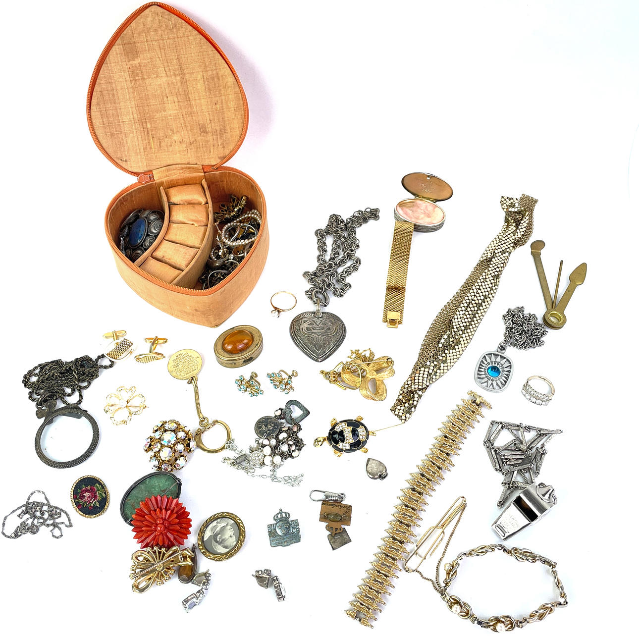 PARTI BIJOUTERIER, bl a silver, granater.