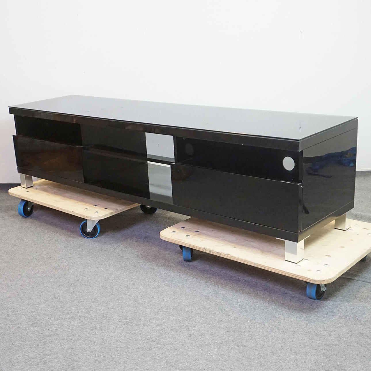 MEDIA BENCH with glass top.