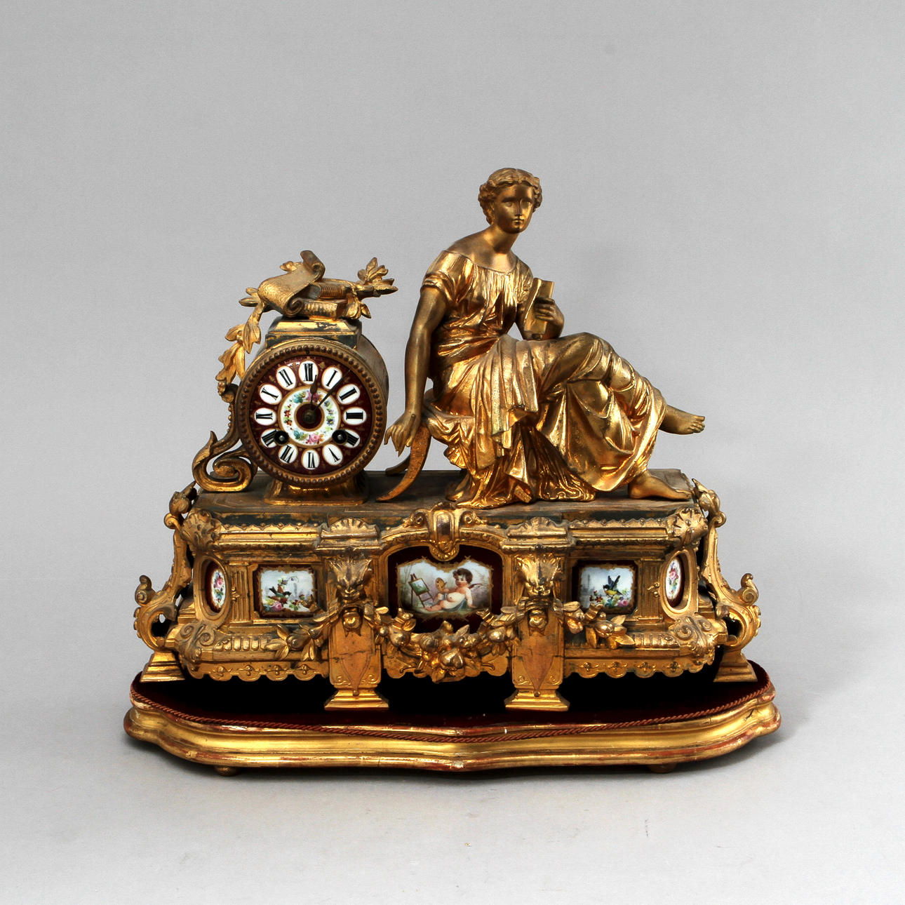 BORDSUR, förgylld metall och porslin, nyrokoko, 1800-talets slut.