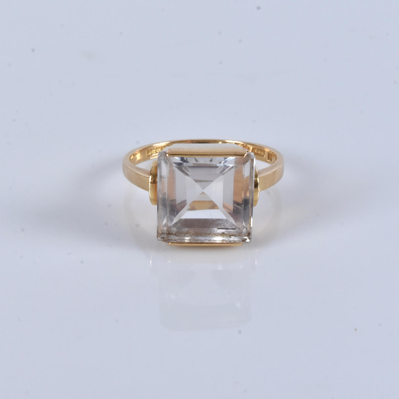 RING, with rock crystal, Stigbert, 18K.