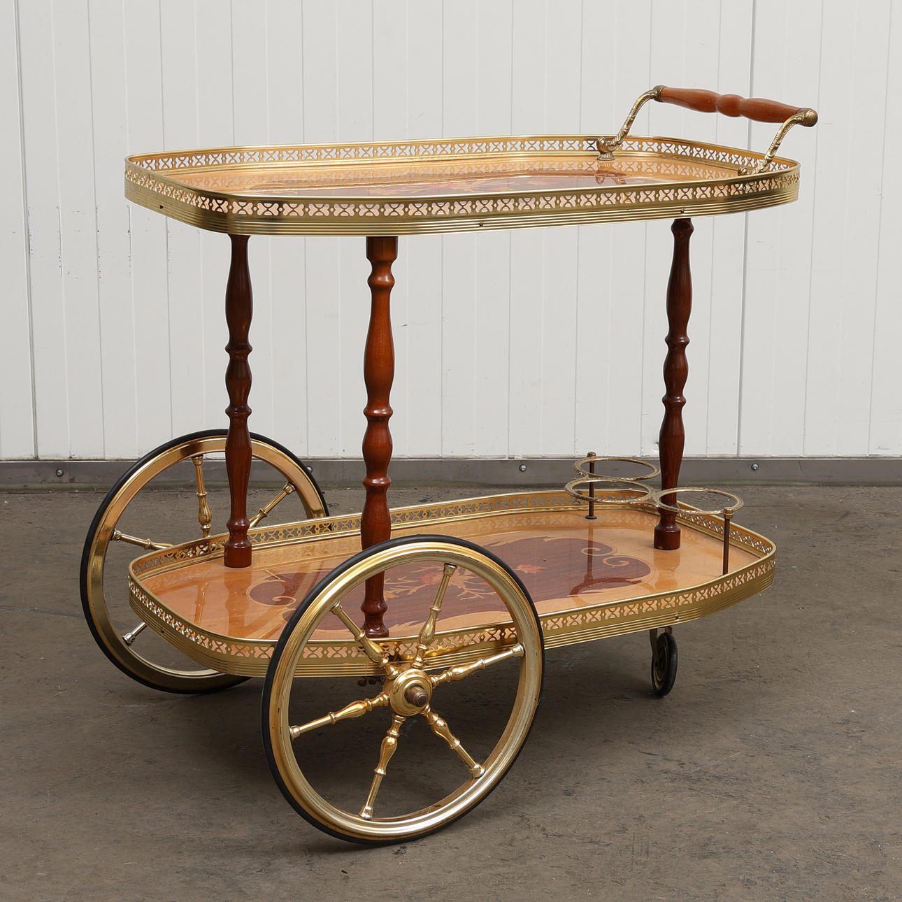 TARJOILUVAUNU, 1900-luvun loppupuoli.