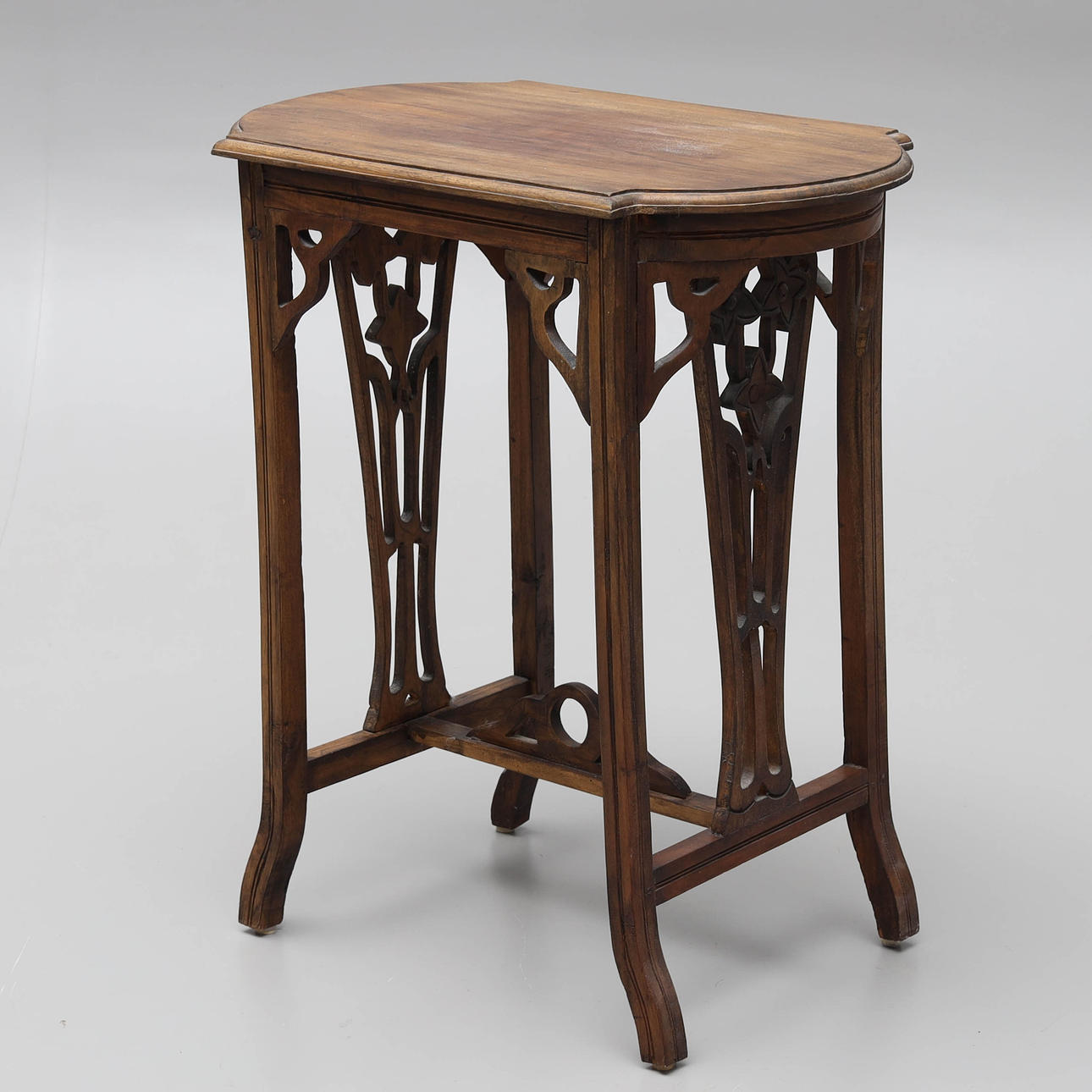 A side table, Art Nouveau style, 20th century.