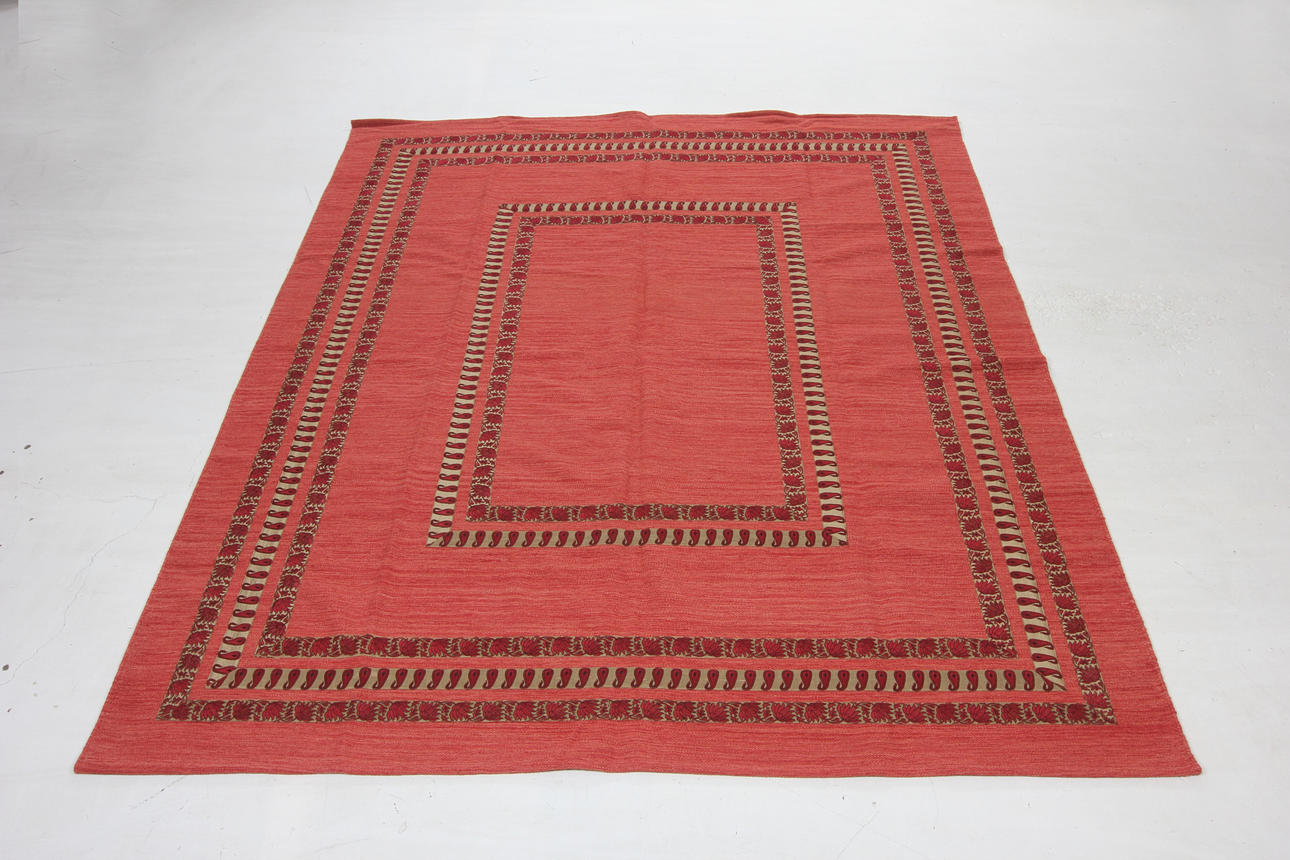 CARPET, “Kilim”, 287 x 222 cm.