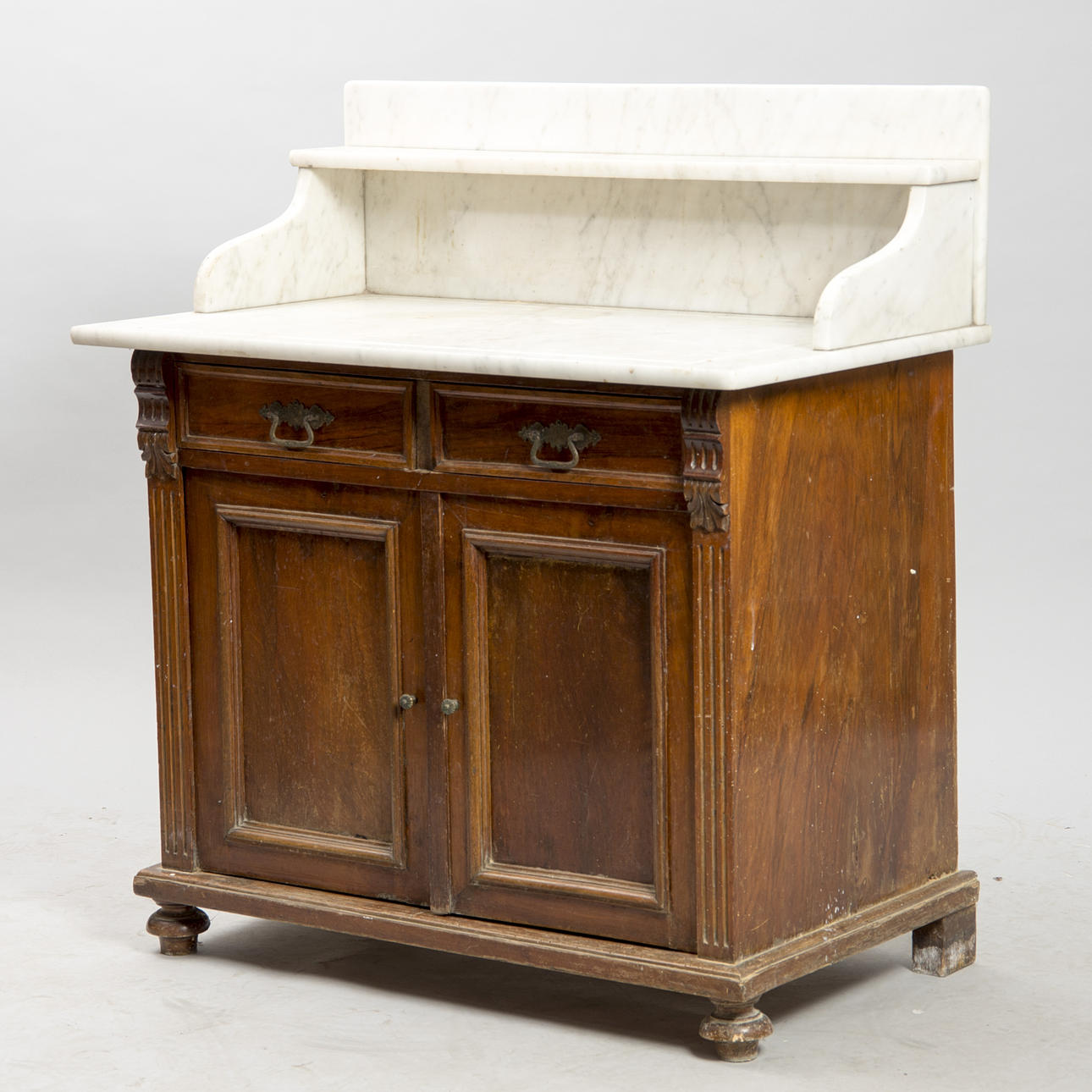 KOMMOD, mahogny med marmorskiva, 1880-tal.