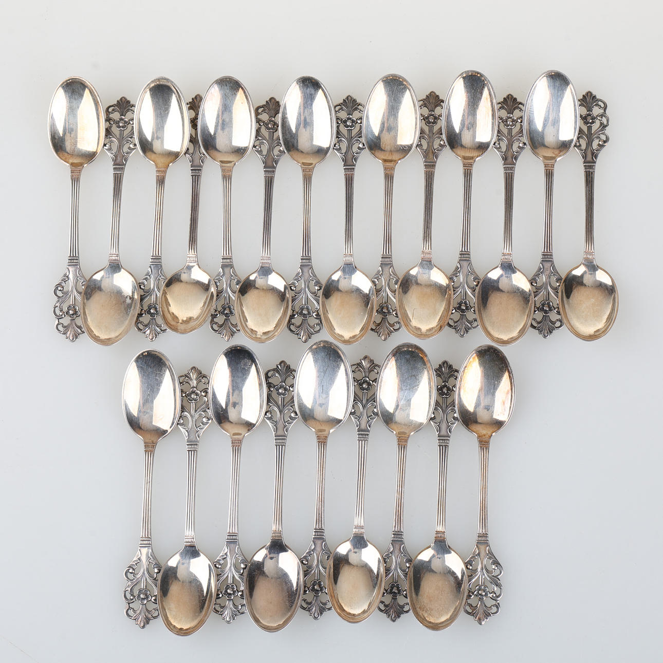 KAFFESKEDAR, 23 st, silver, Norge. Ca 180 gram.