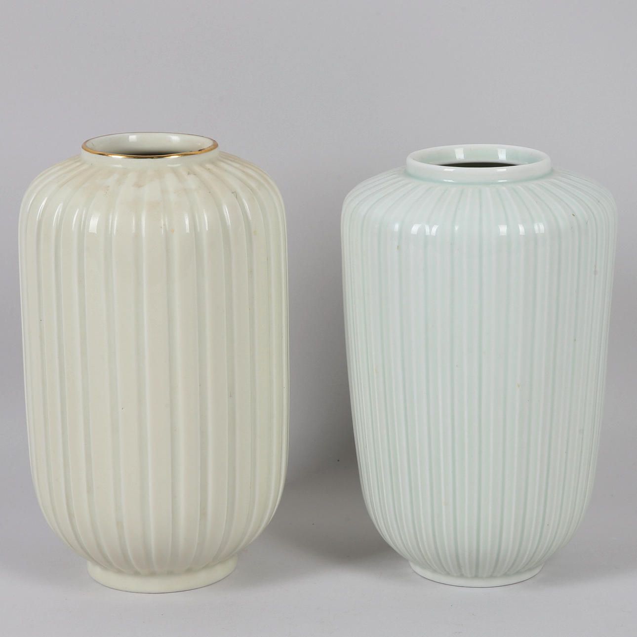 VASER, 2 st, Karlskrona porslin.