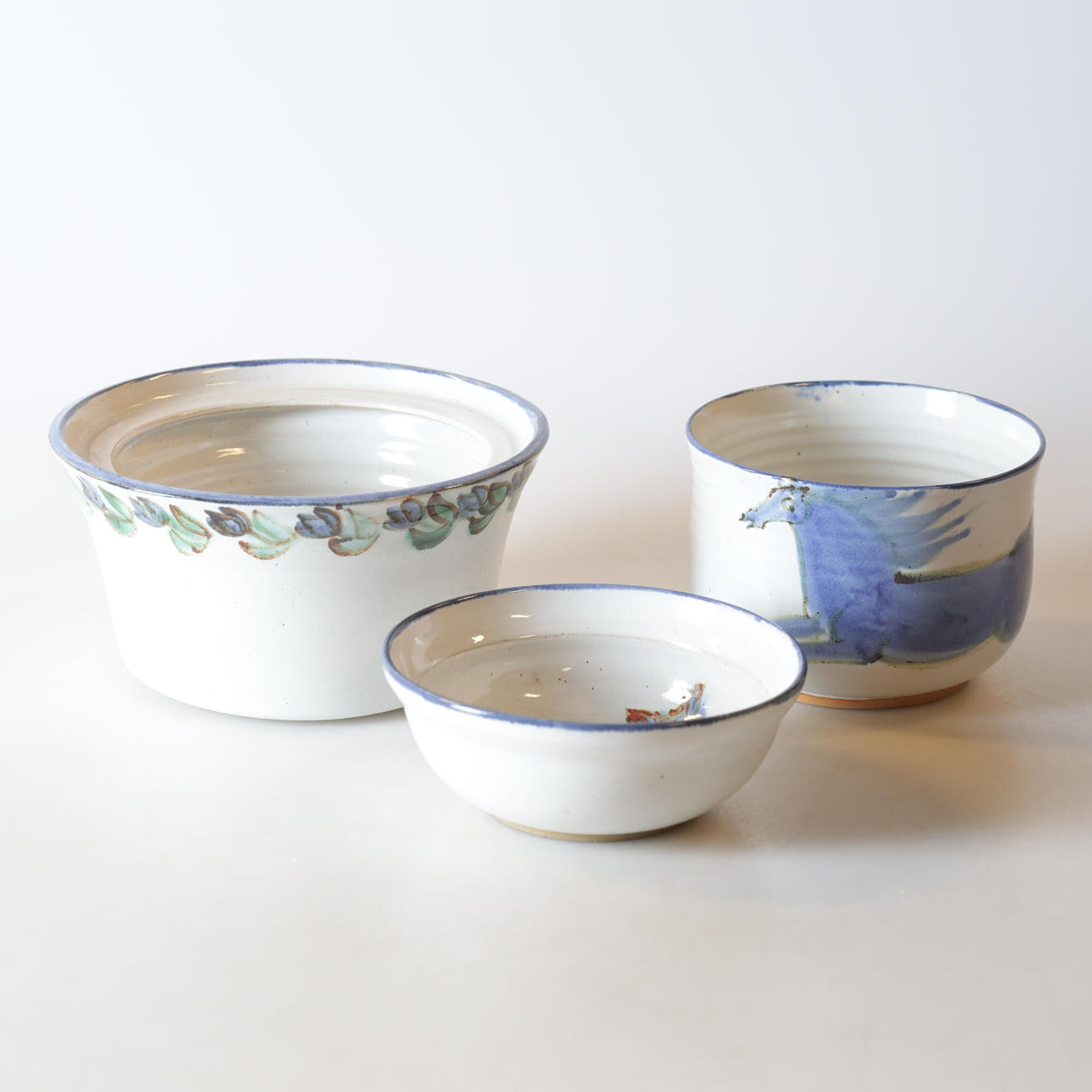 LENA WELLANDER. A set of 3 bowls, glazed earthenware Nyköping.