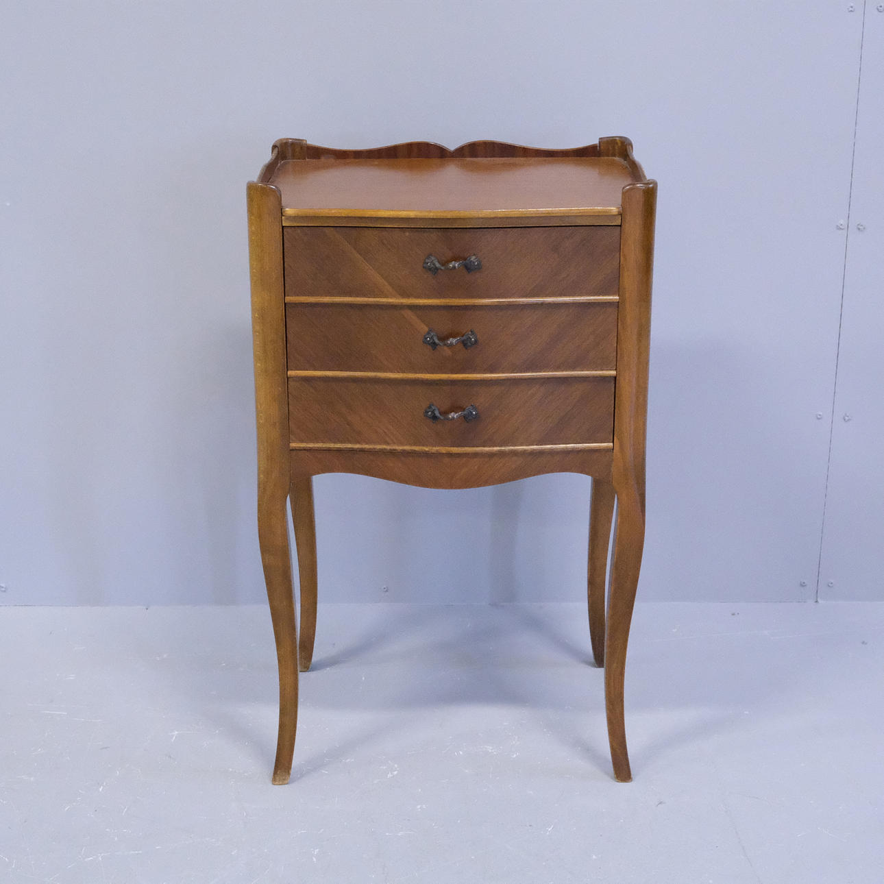 CAJONES AGENCY, ESTILO NEORROCOCÓ.