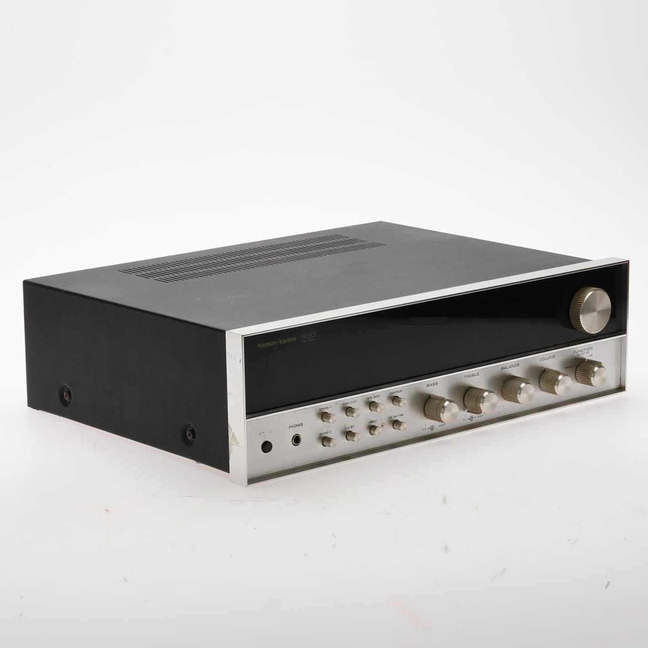 HARMAN KARDON 630 TWIN POWERED RECEIVER.