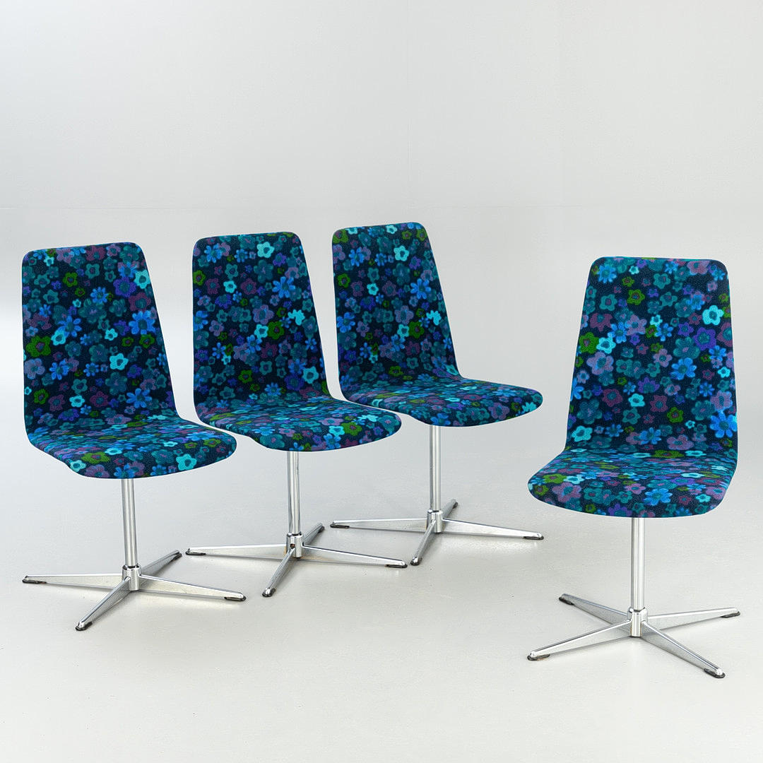 4 drehbare Stühle, 1970er Jahre (4).