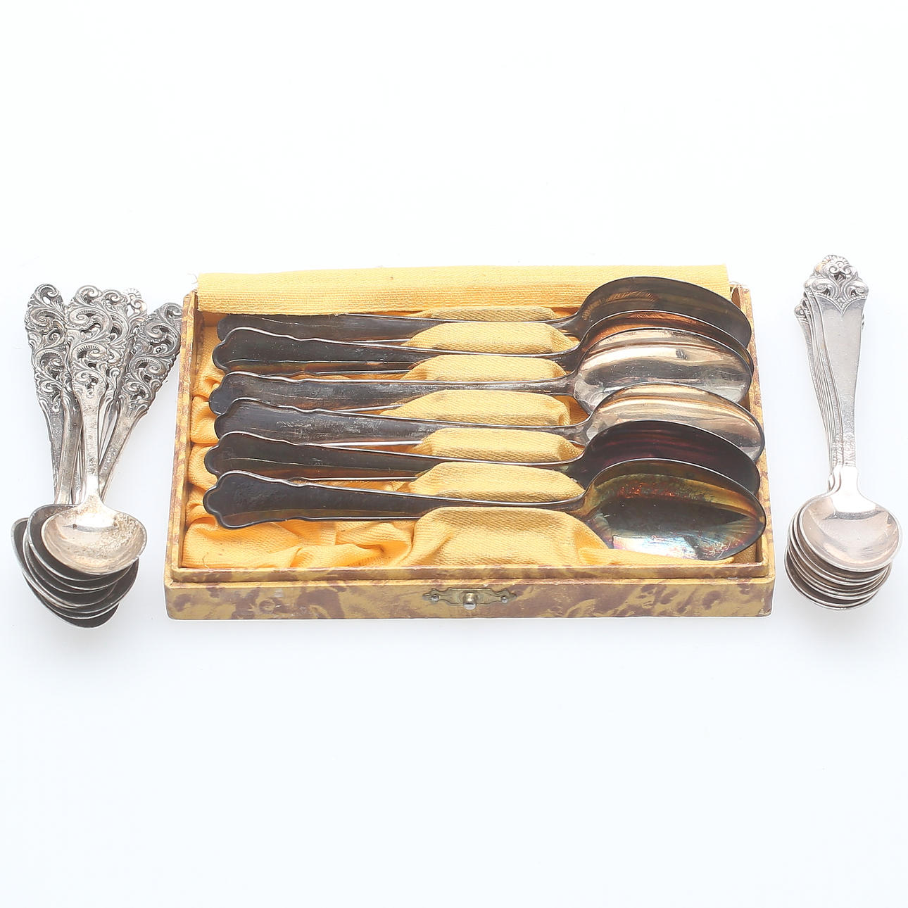 SKEDAR, 20 st, silver, Sverige samt Norge, 1900-tal, vikt 224,52 gram.